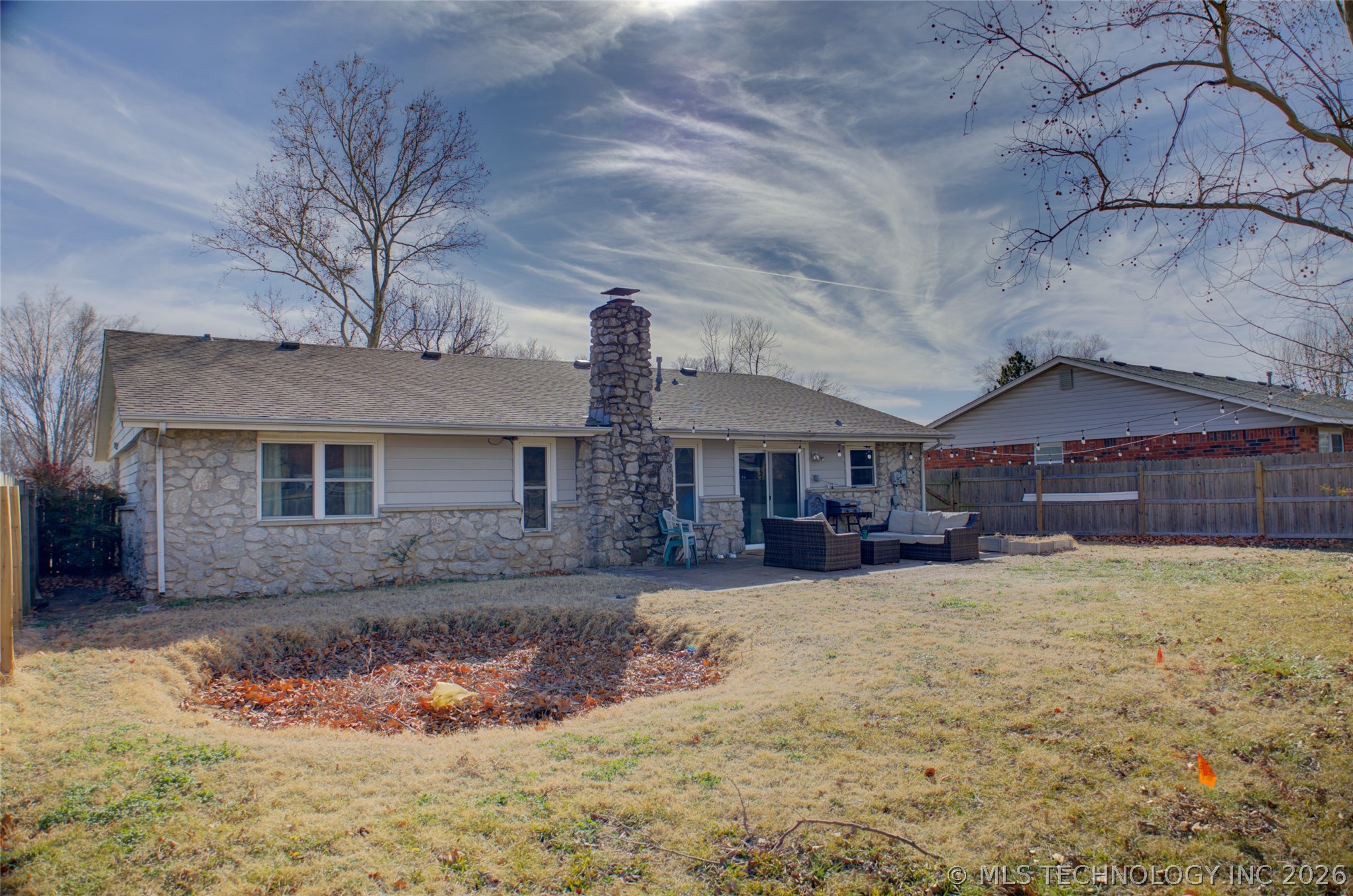 1924 W Urbana Street Property Photo 46