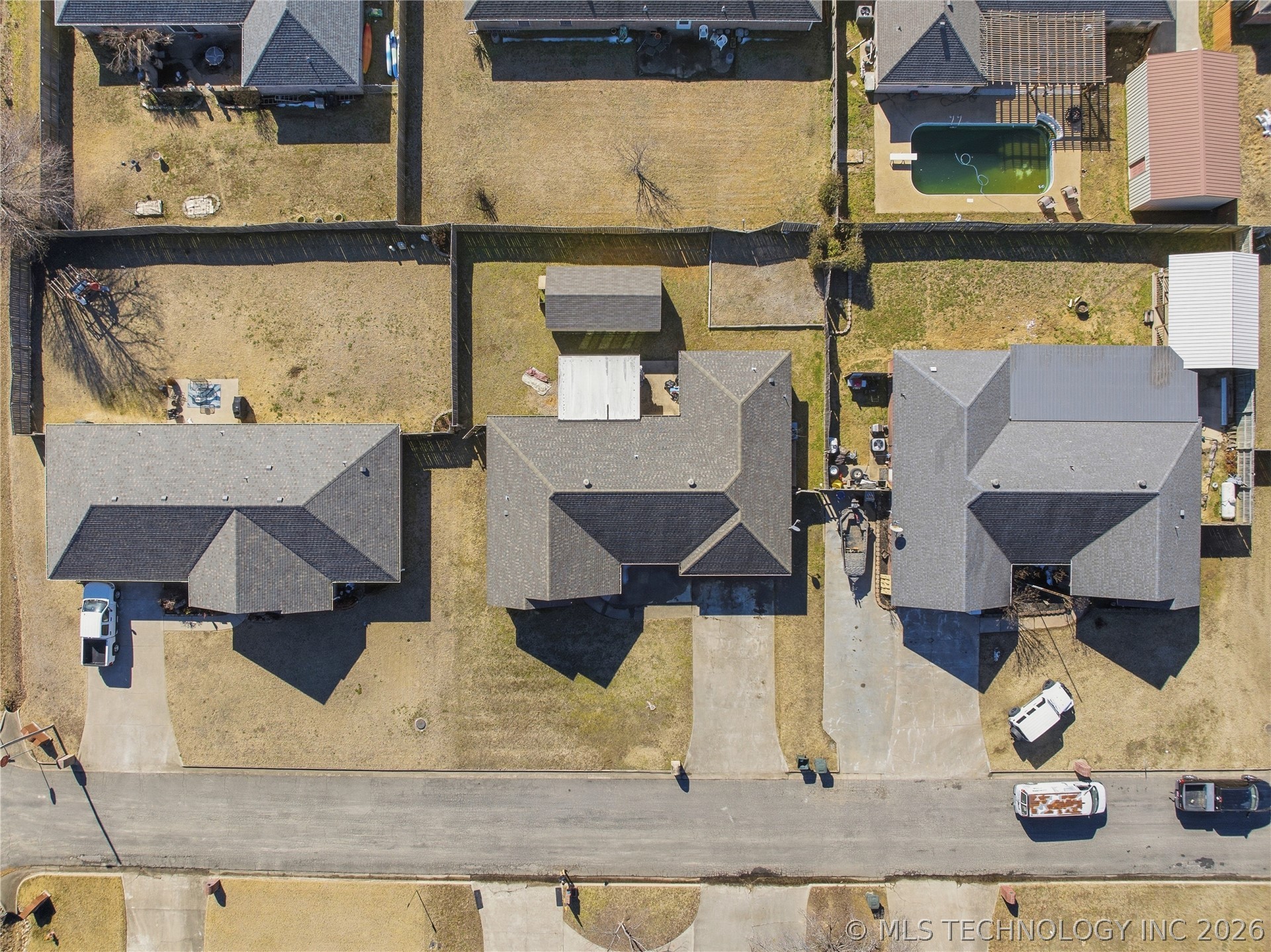 906 Kentucky Derby Drive Property Photo 42