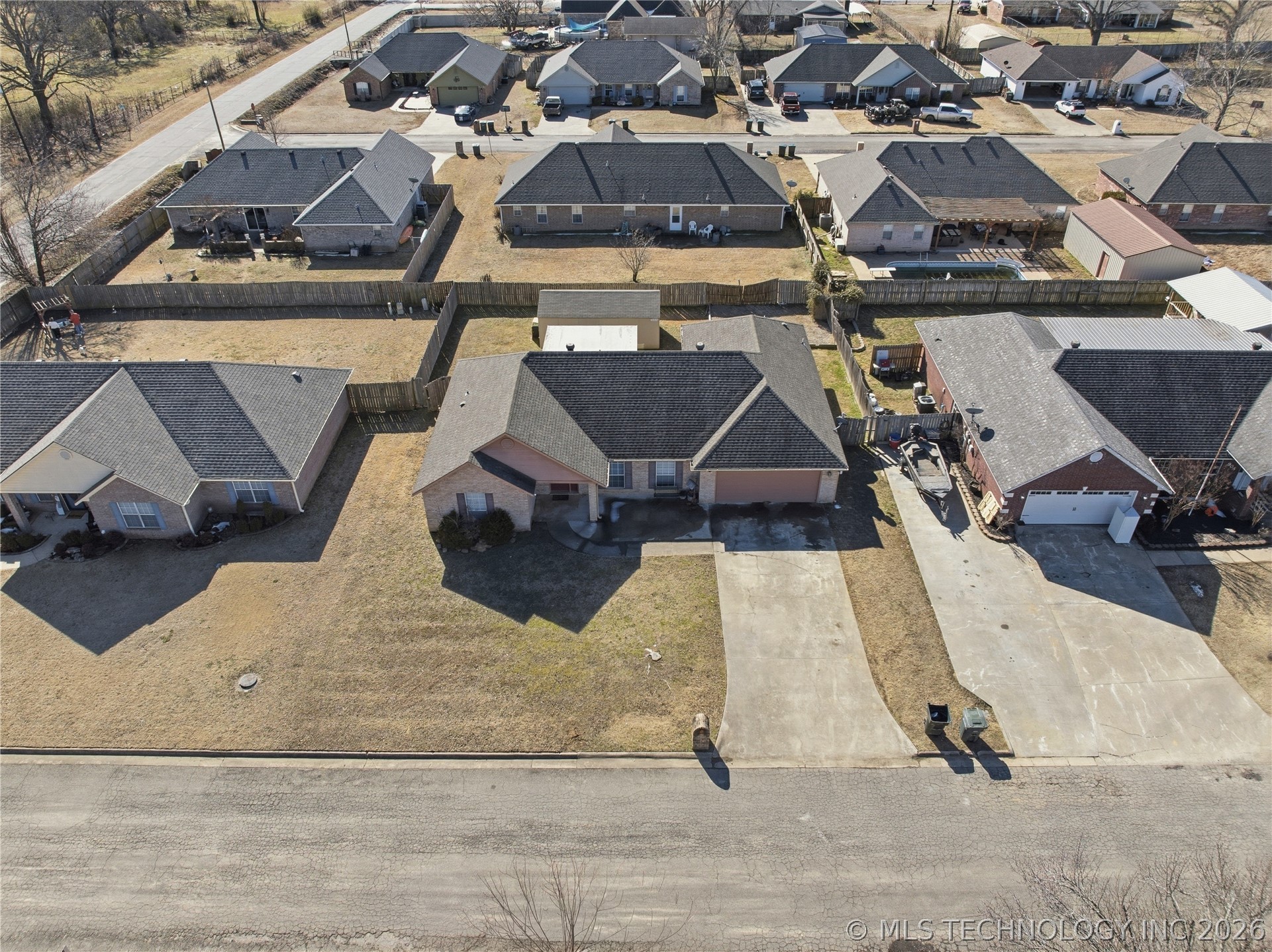 906 Kentucky Derby Drive Property Photo 44