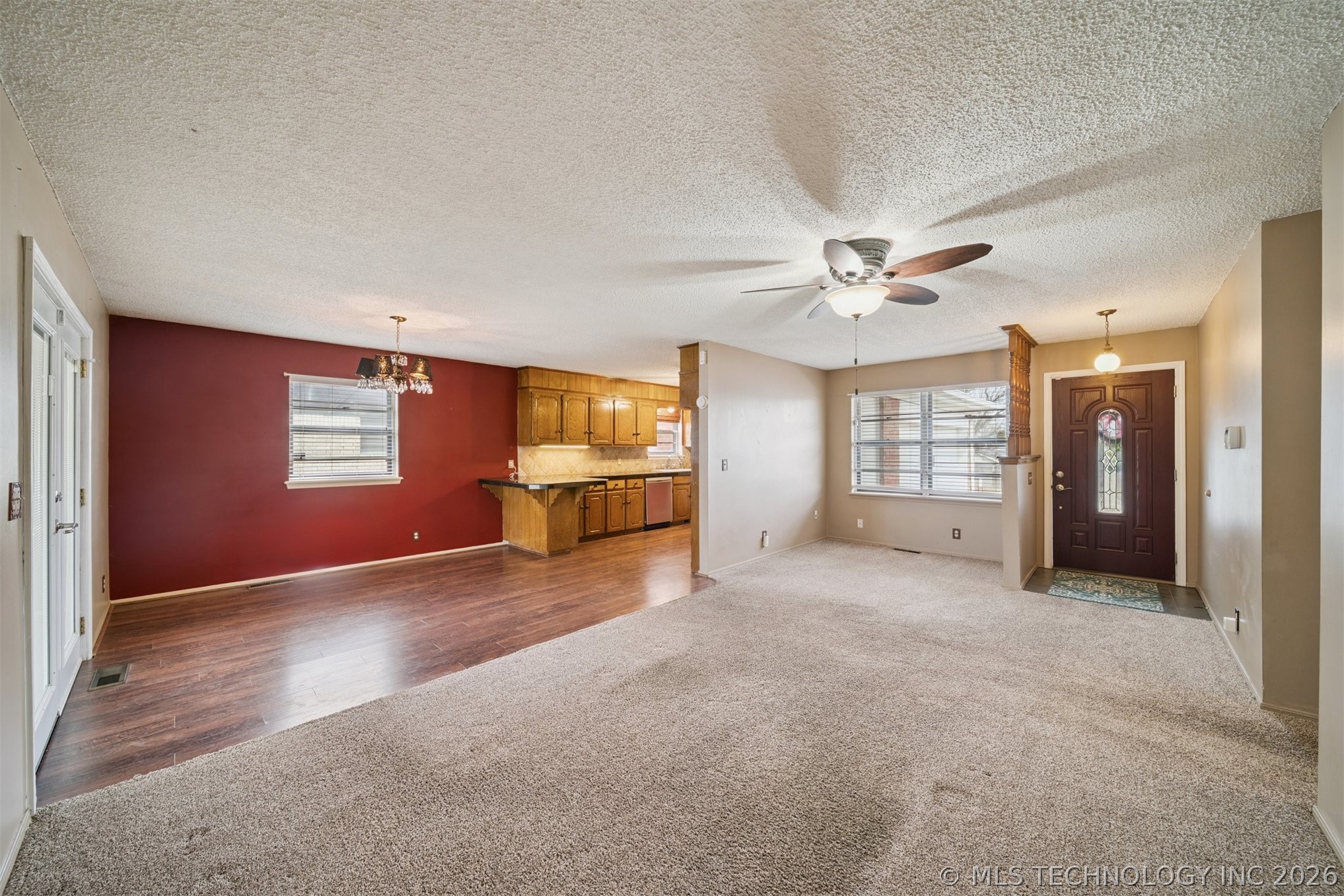 1930 S Bixby Street Property Photo 6