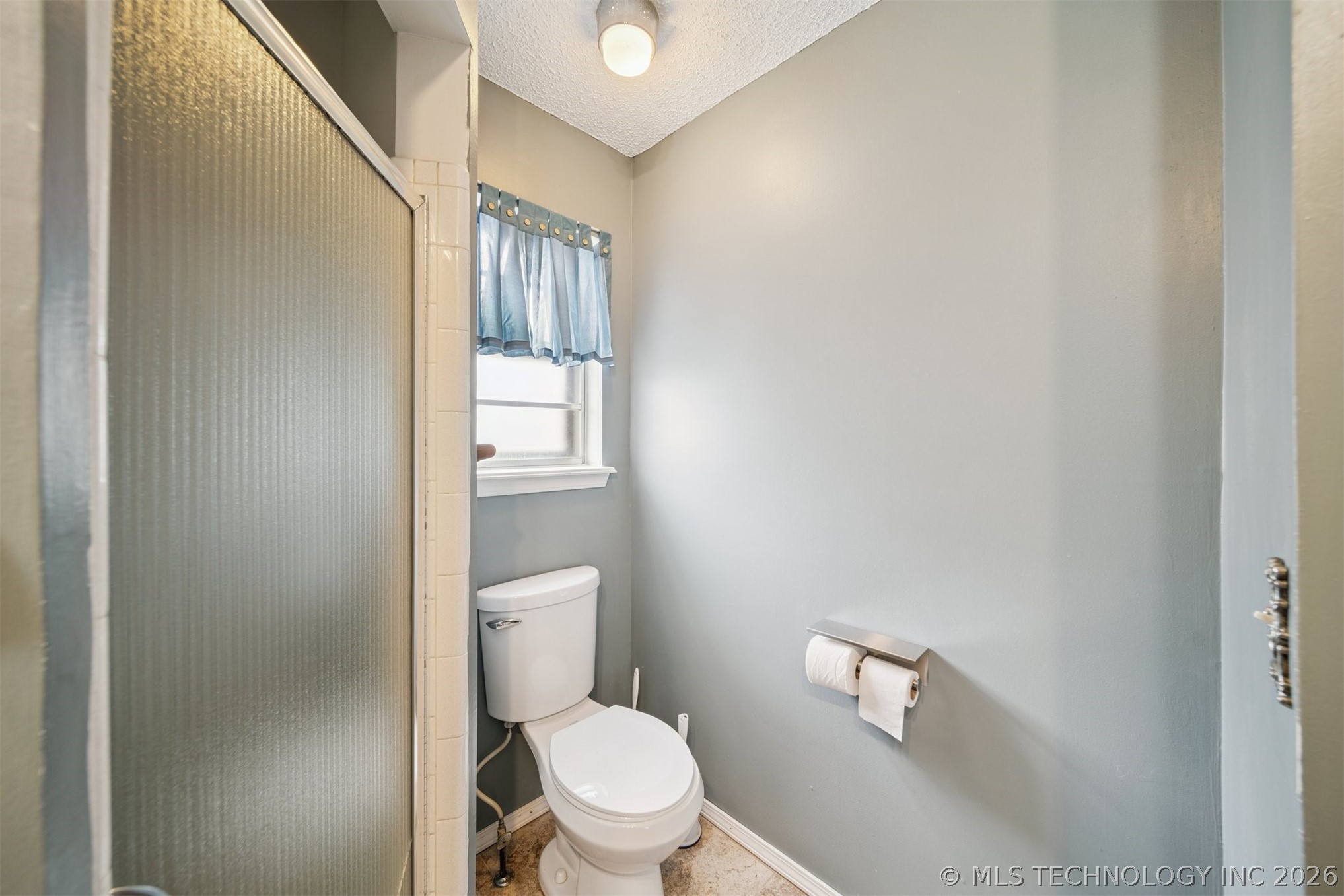 1930 S Bixby Street Property Photo 17