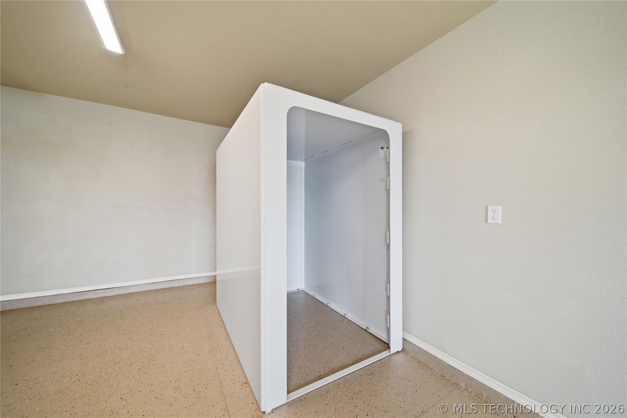 4613 E 177th Place S Property Photo 40