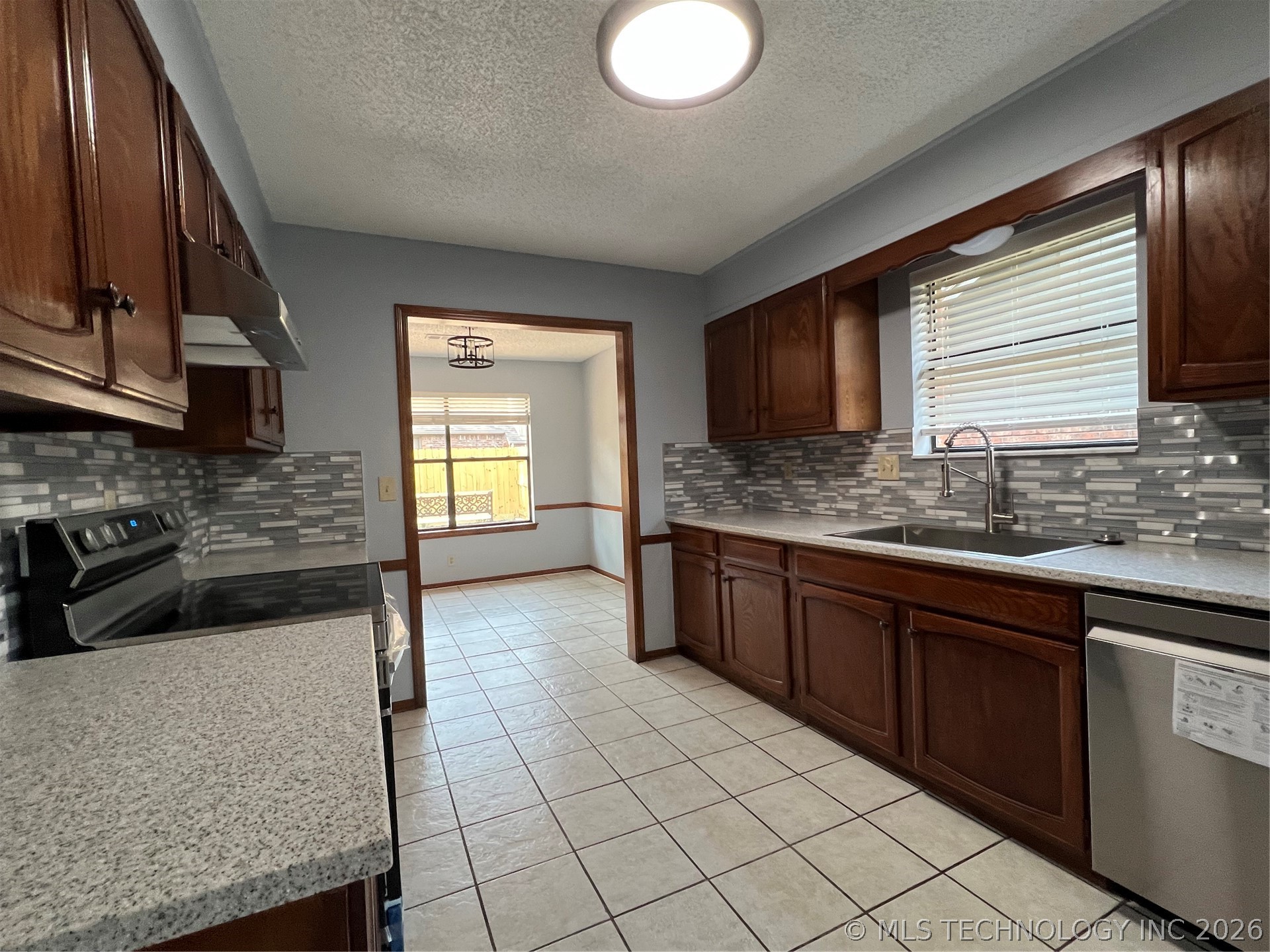 8519 E 64th Street Property Photo 10