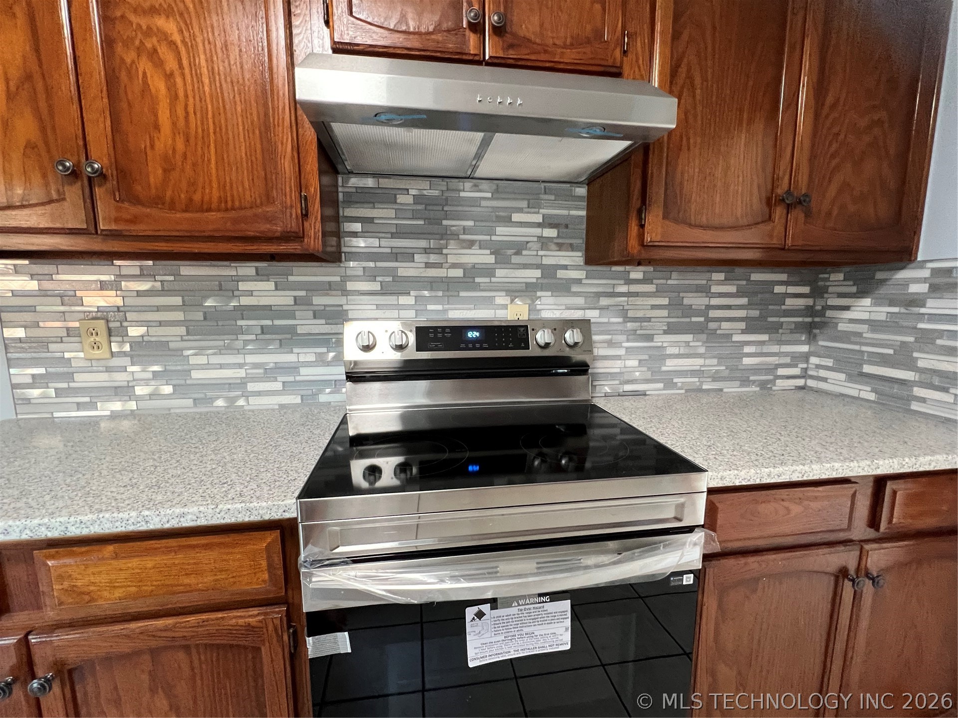 8519 E 64th Street Property Photo 11