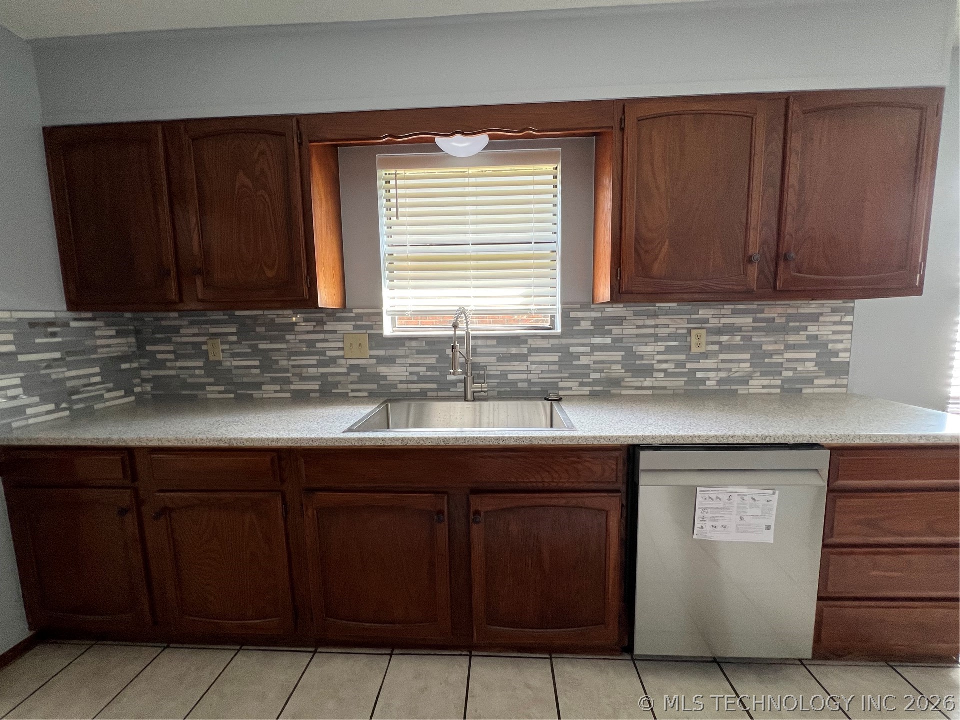 8519 E 64th Street Property Photo 12