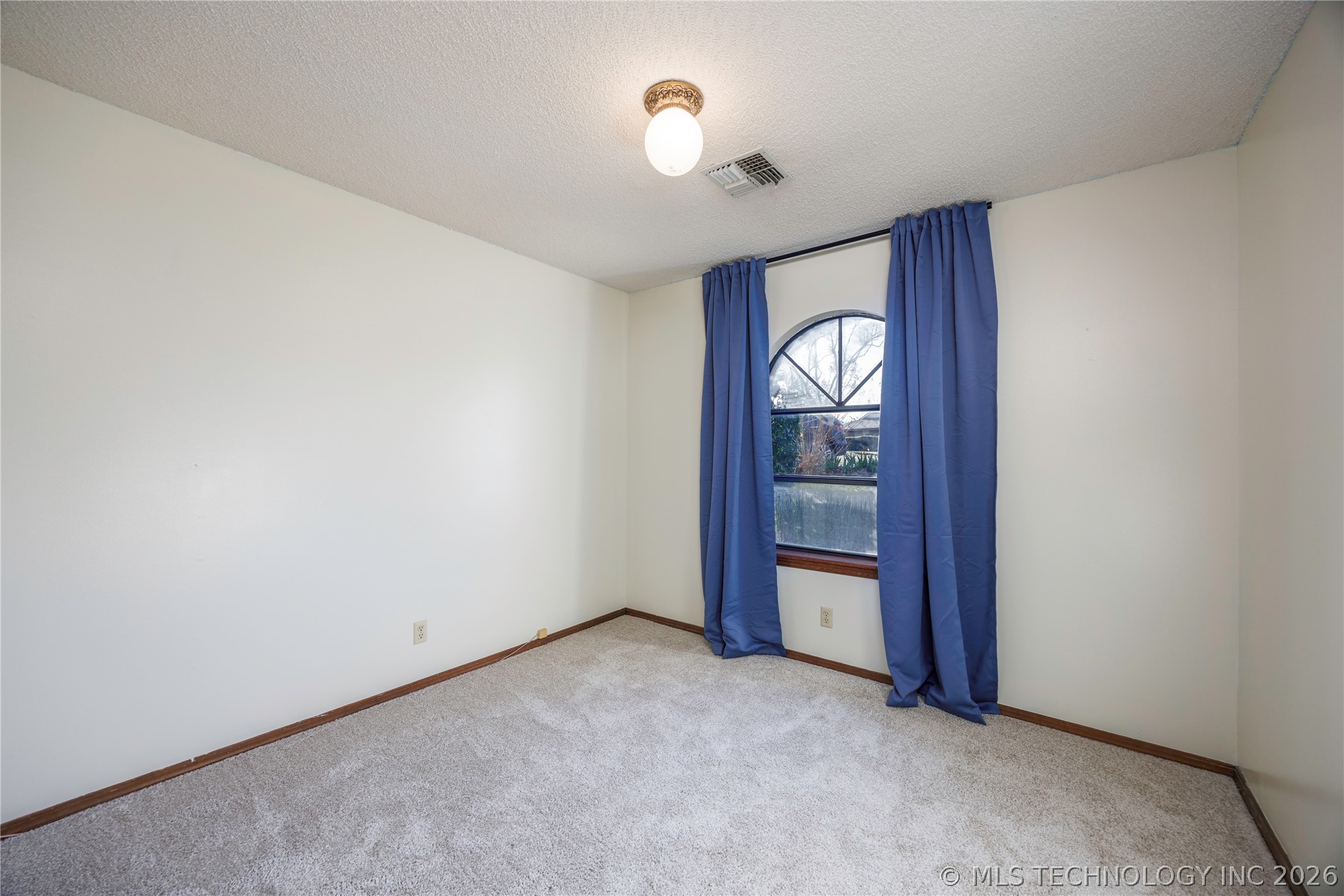1801 Rolling Hills Place Property Photo 31