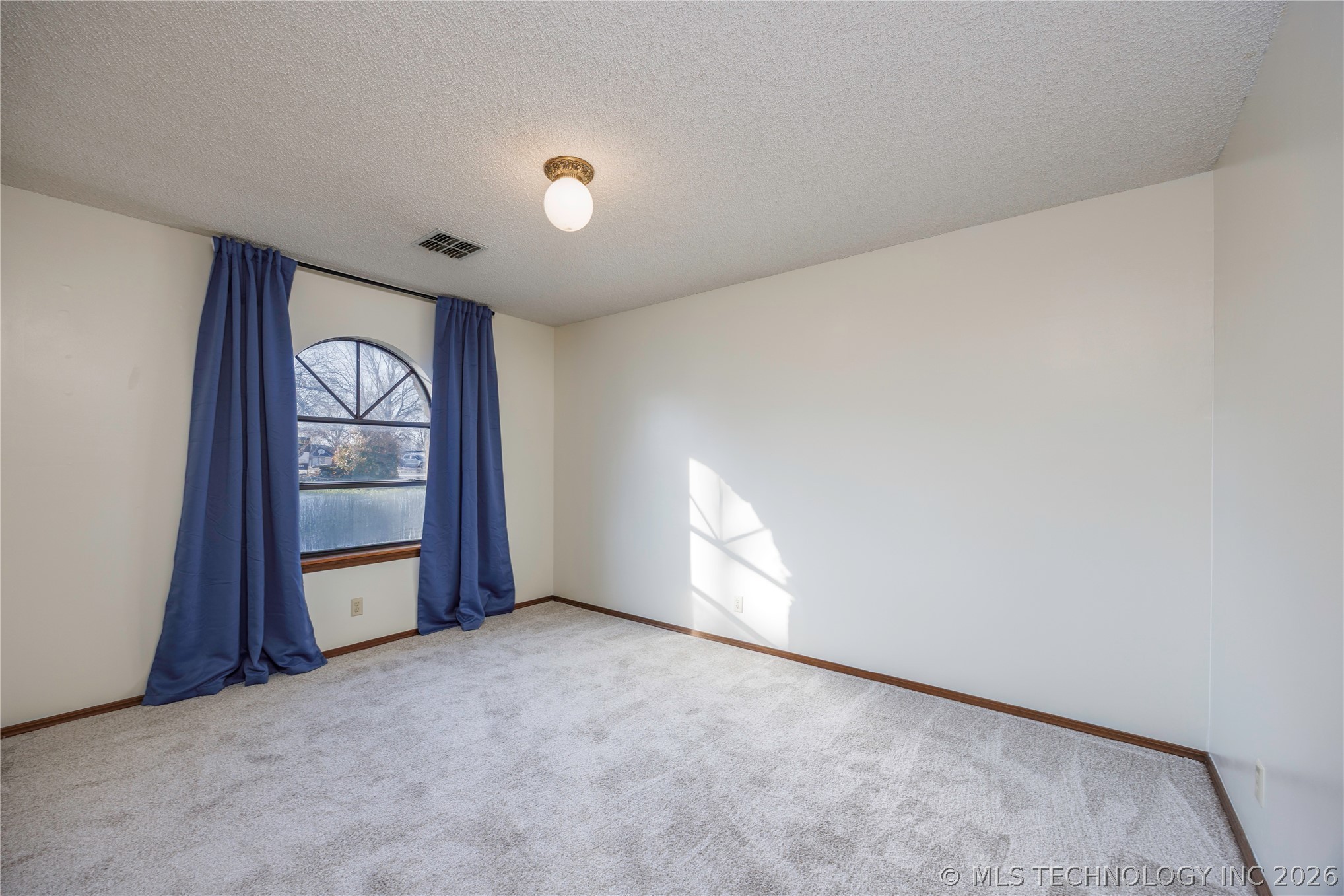 1801 Rolling Hills Place Property Photo 33