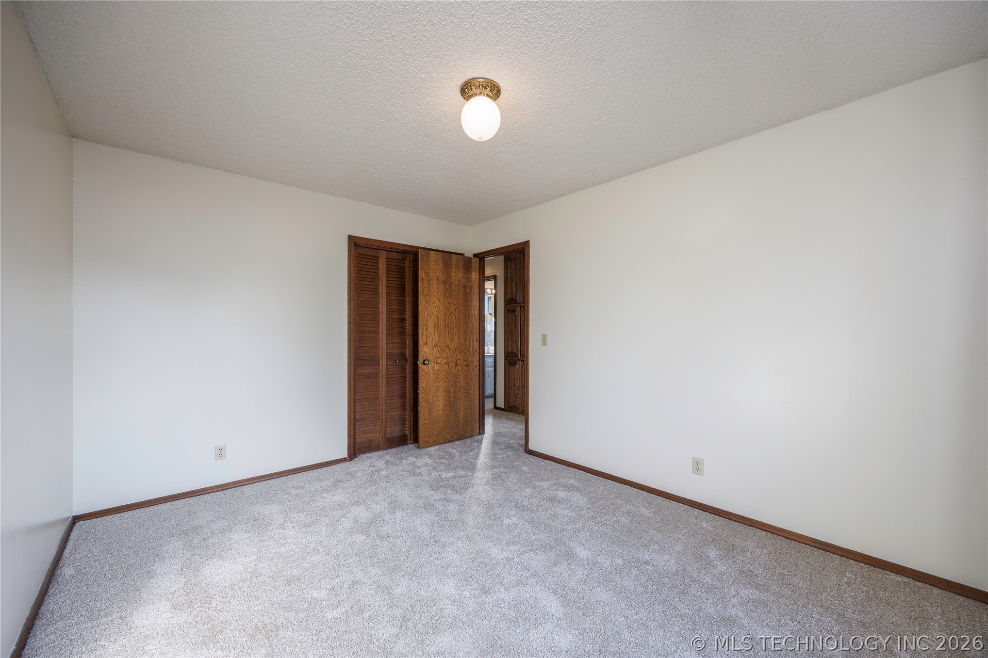 1801 Rolling Hills Place Property Photo 34
