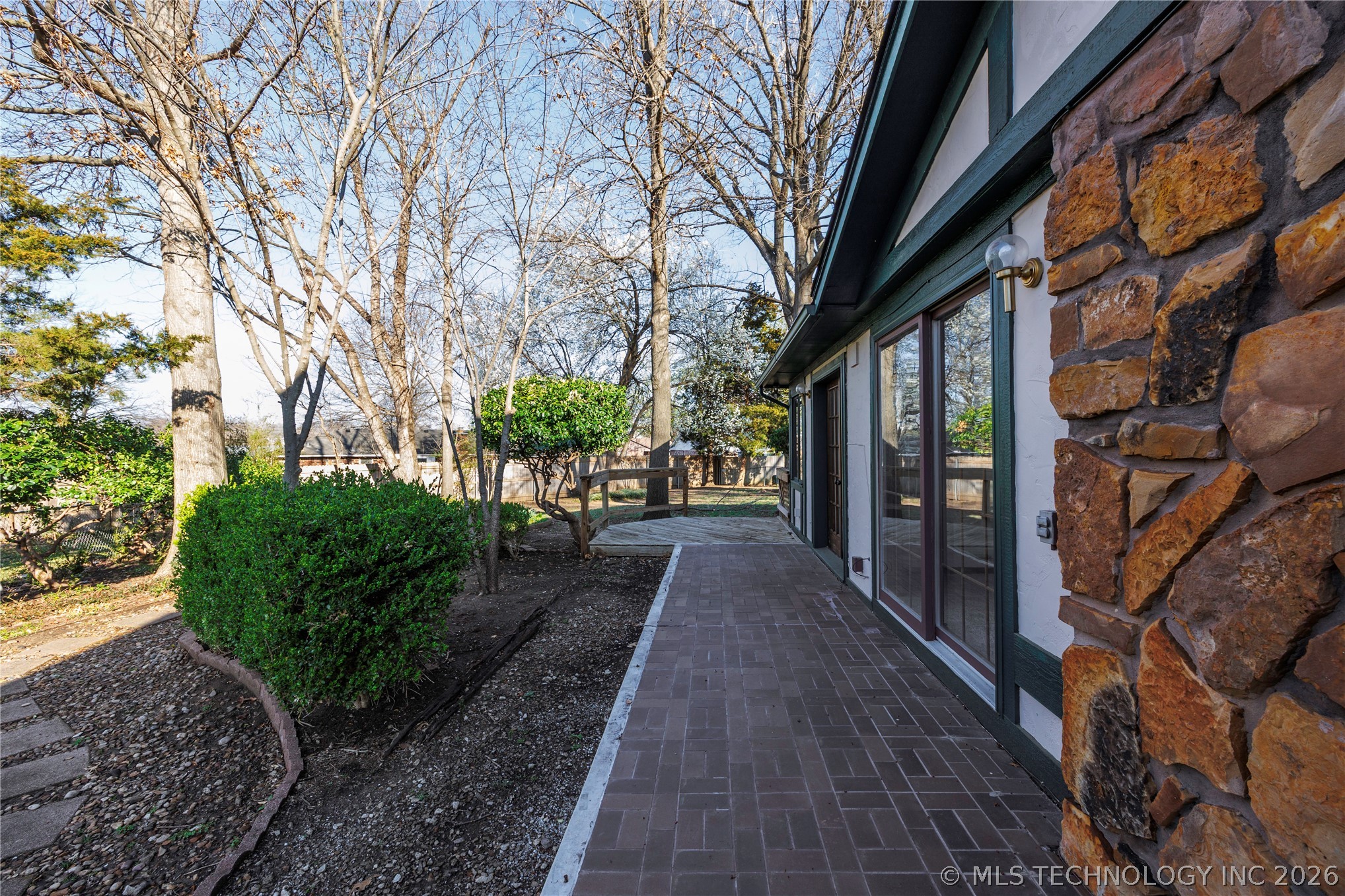 1801 Rolling Hills Place Property Photo 36