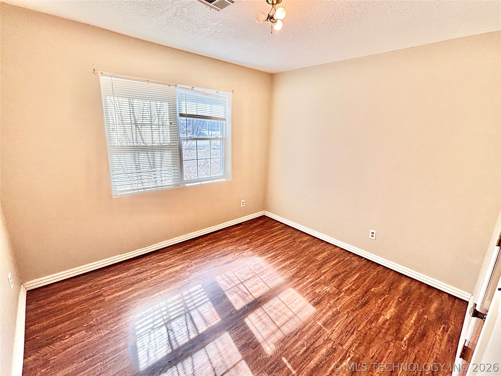 405 Nw K Street Property Photo 21