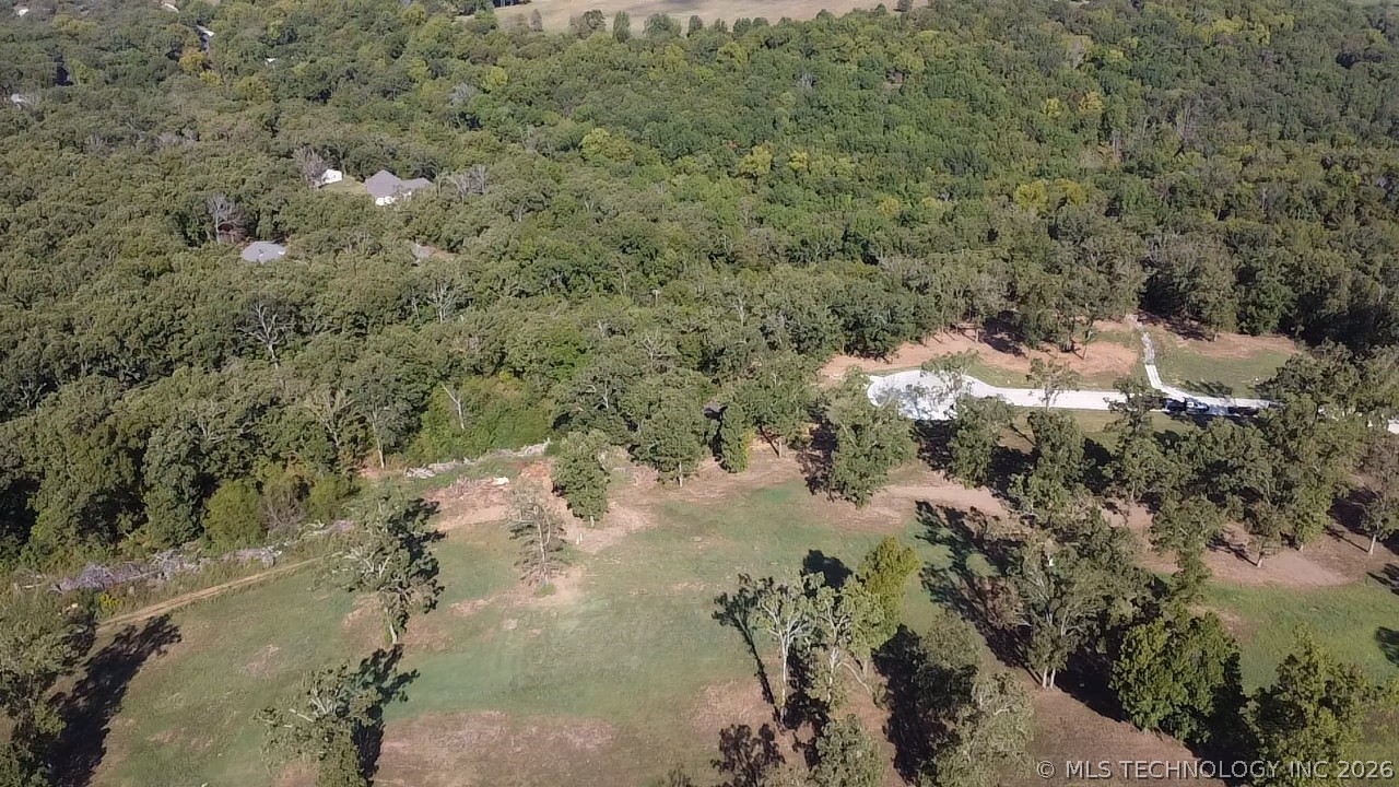 828 Ridgeview Drive Property Photo 6