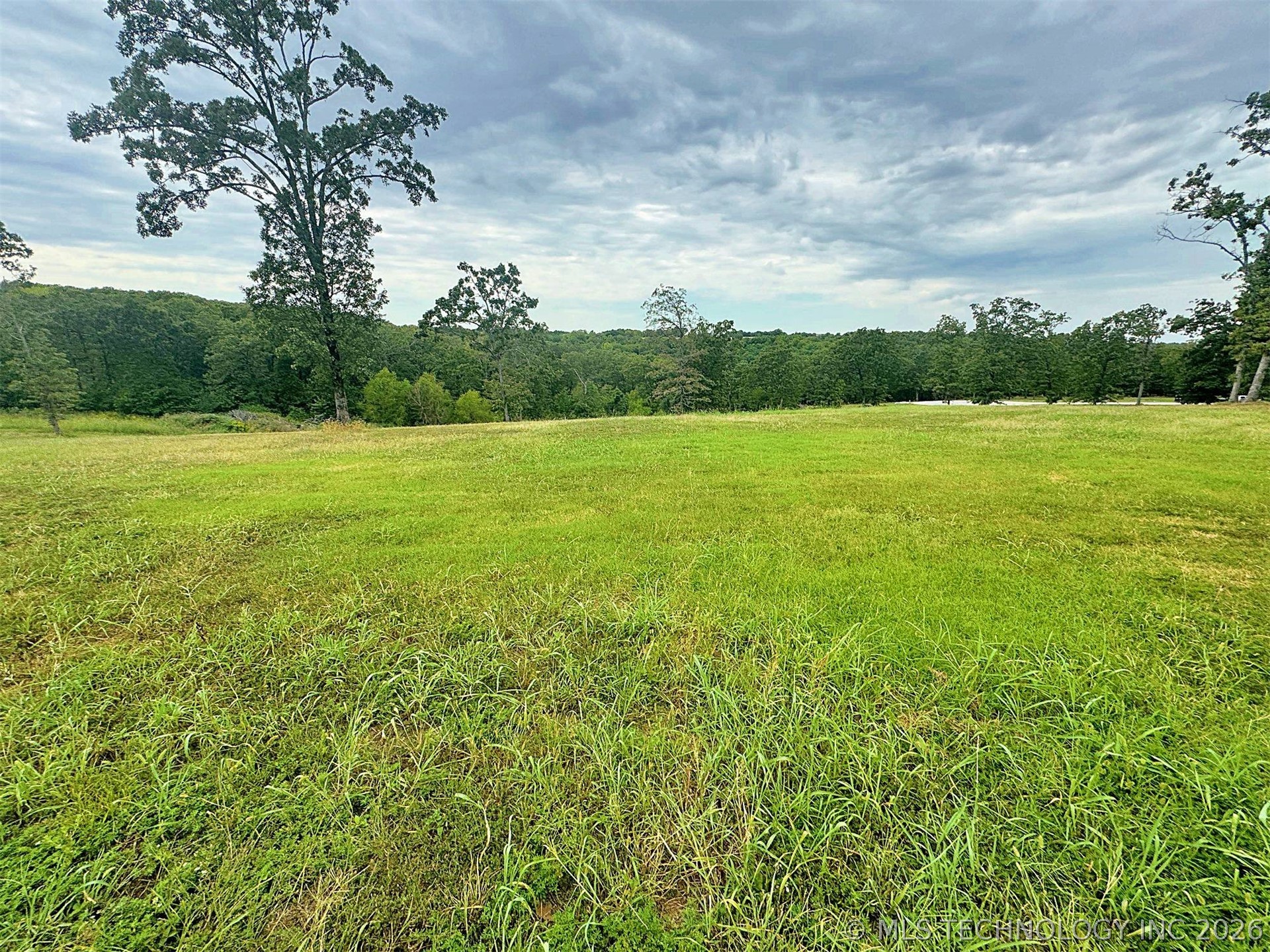 828 Ridgeview Drive Property Photo 24