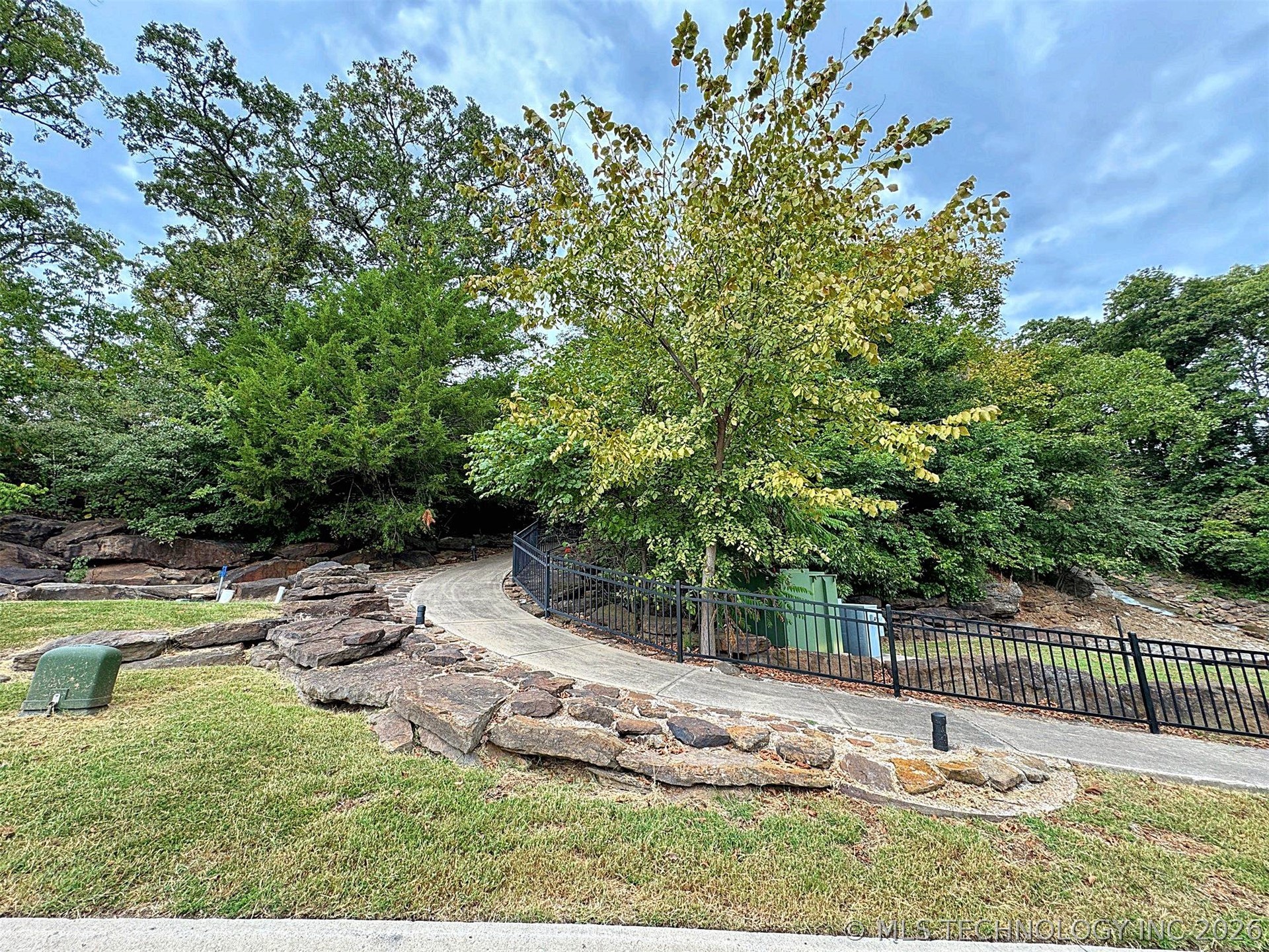 828 Ridgeview Drive Property Photo 29