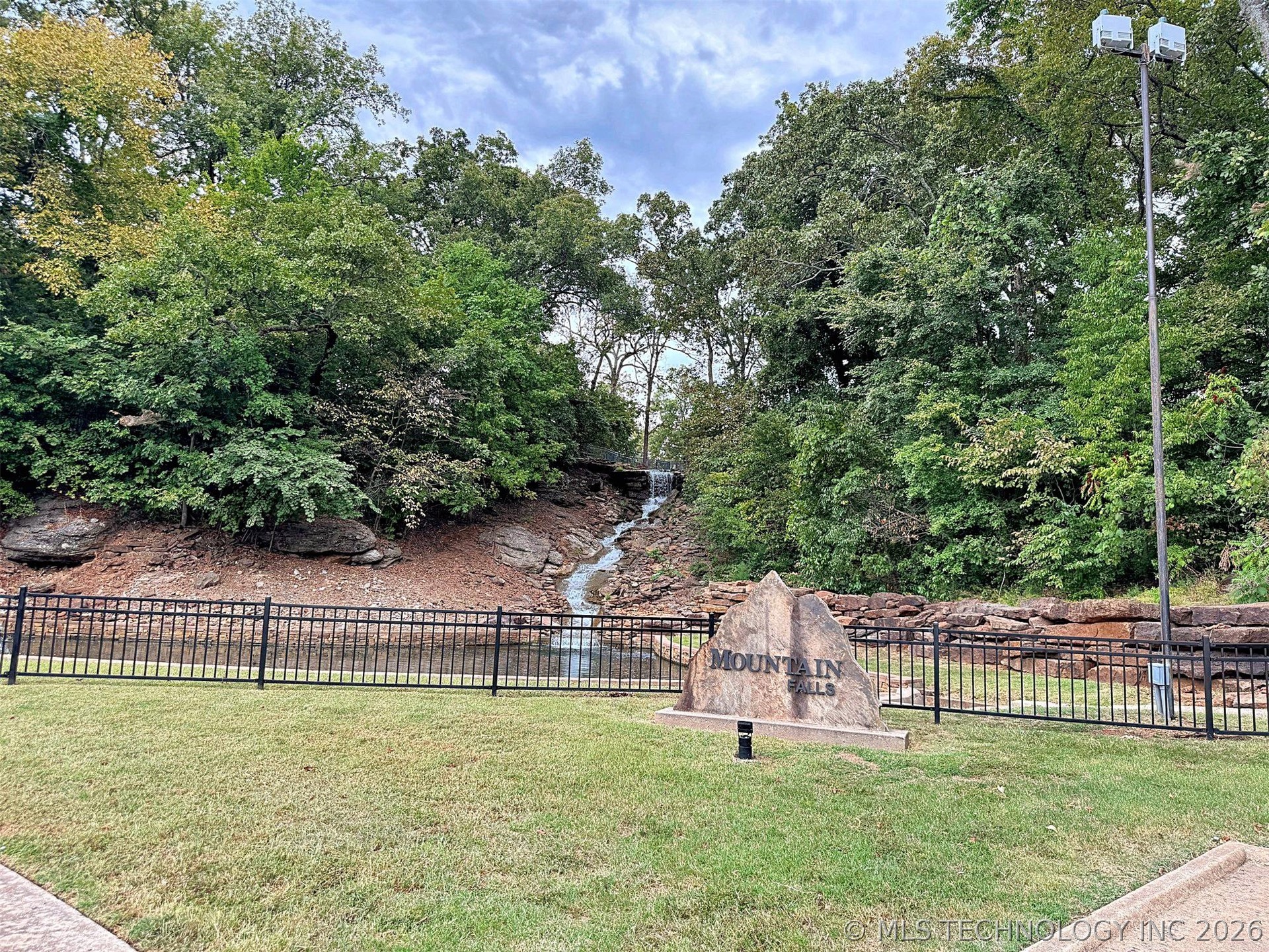 828 Ridgeview Drive Property Photo 31