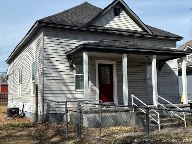 1011 N H Street Property Photo 4