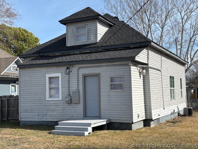 1011 N H Street Property Photo 6