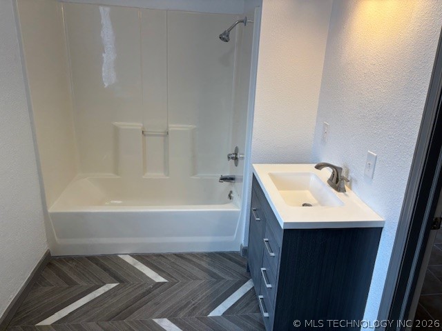 1011 N H Street Property Photo 24