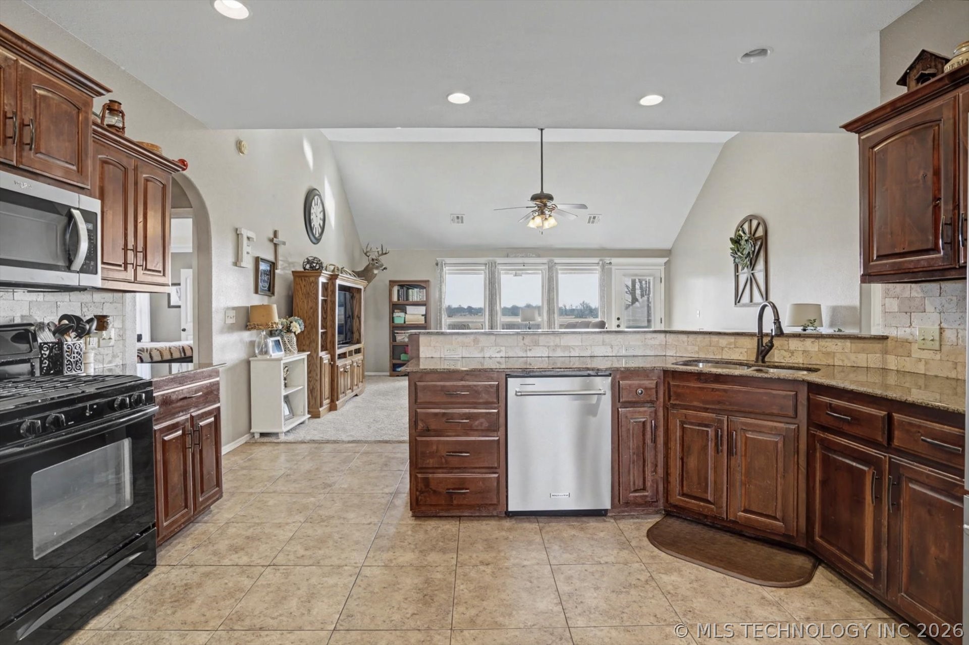 1405 S Choctaw Avenue Property Photo 9