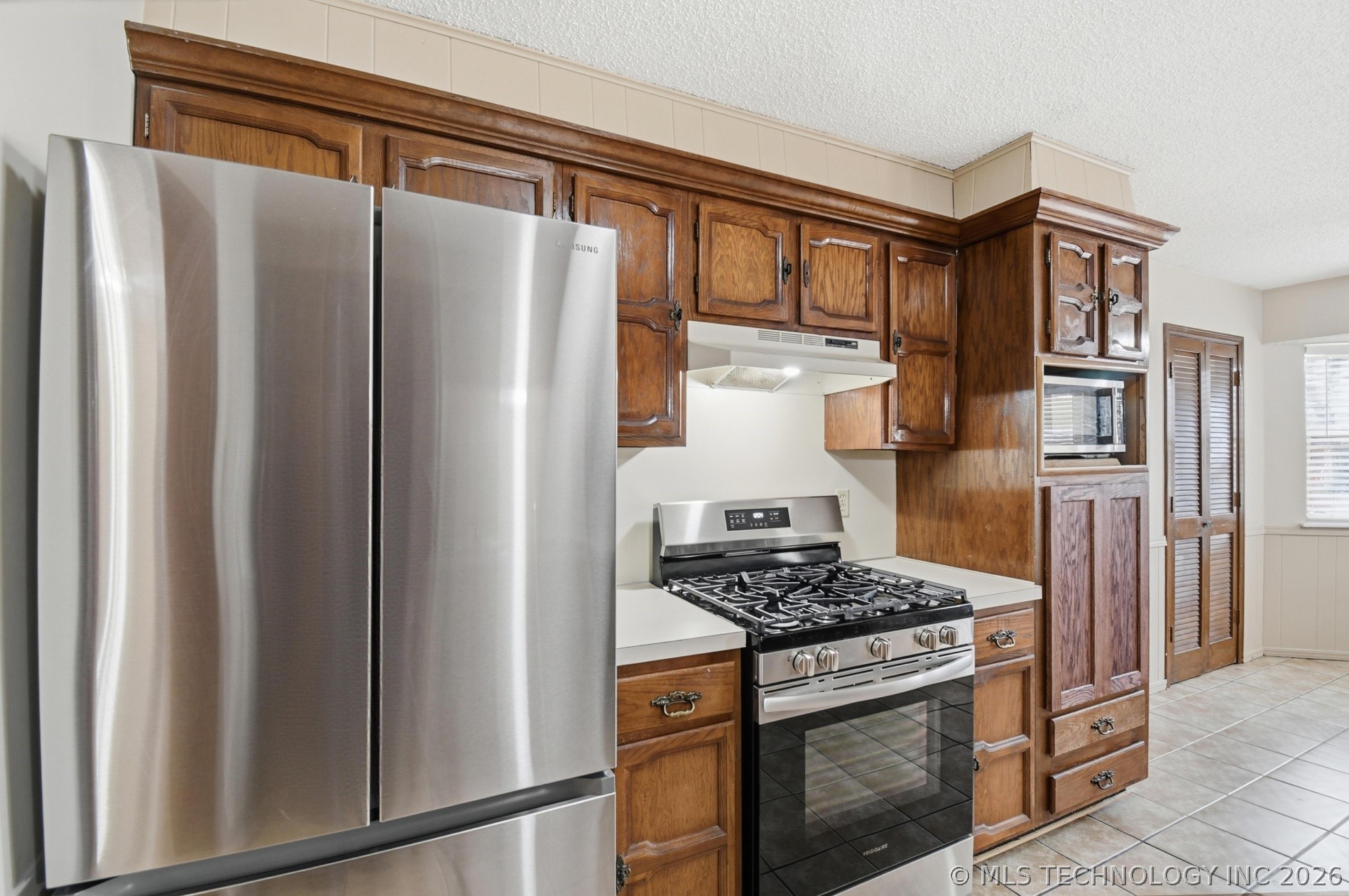 2826 S 138th East Avenue Property Photo 11