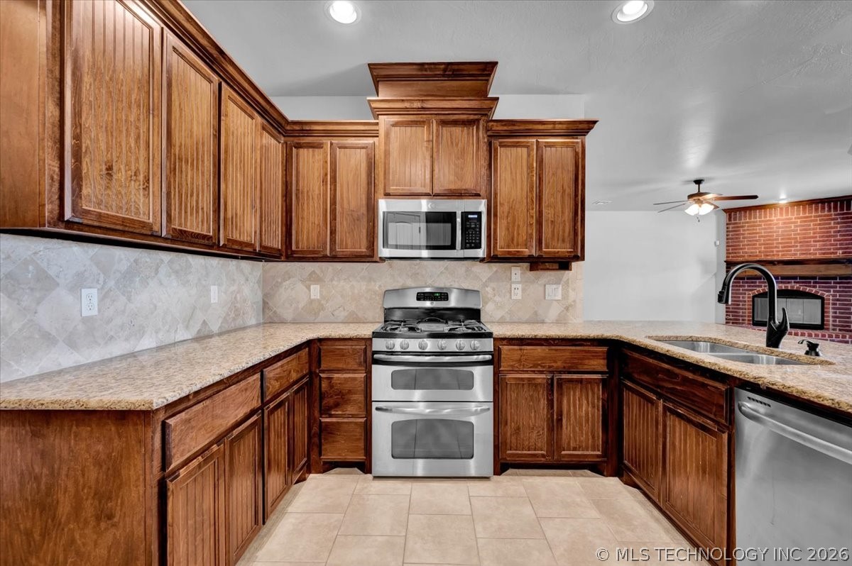 5800 Se 142nd Property Photo 8