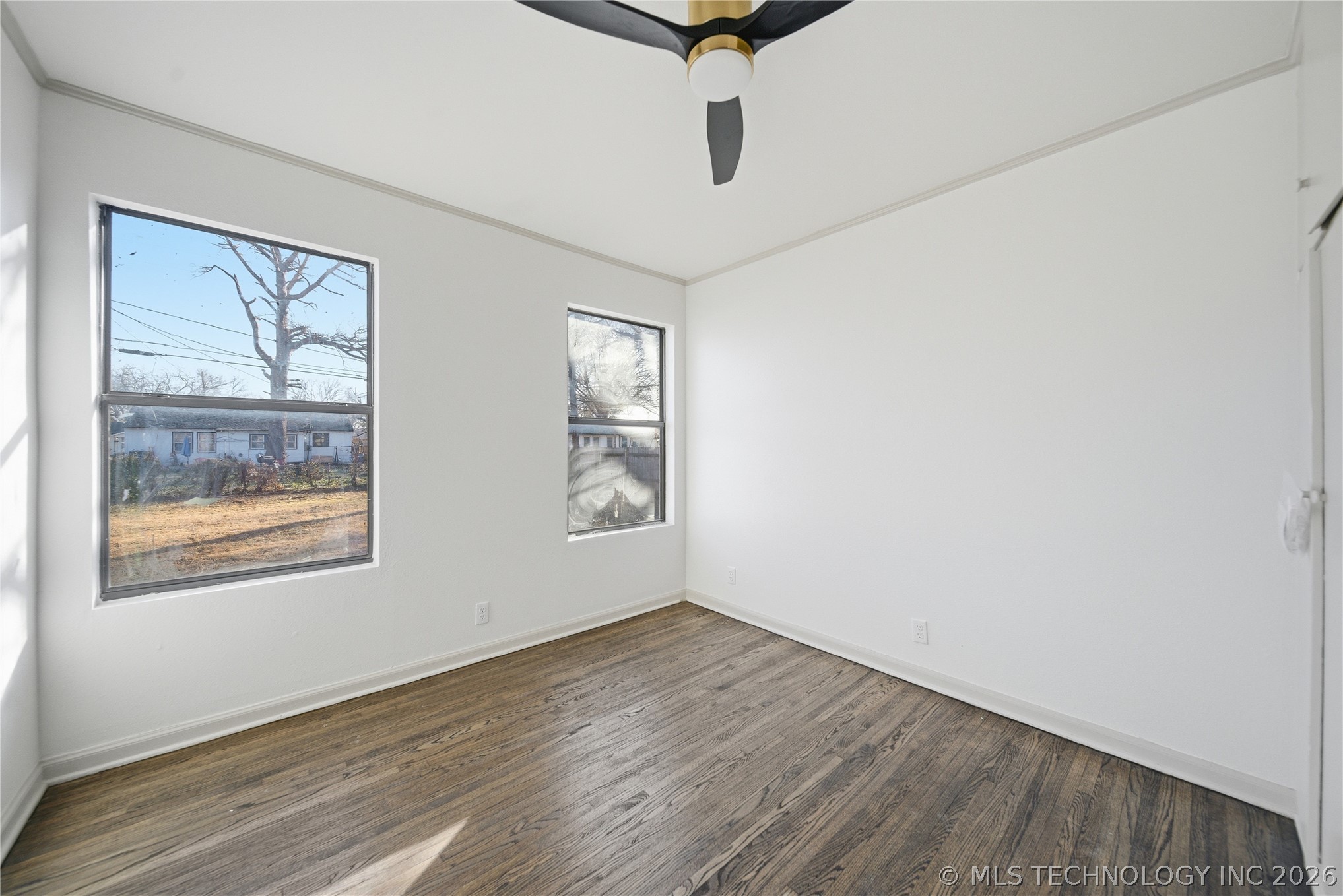 252 E 45th Place Property Photo 17