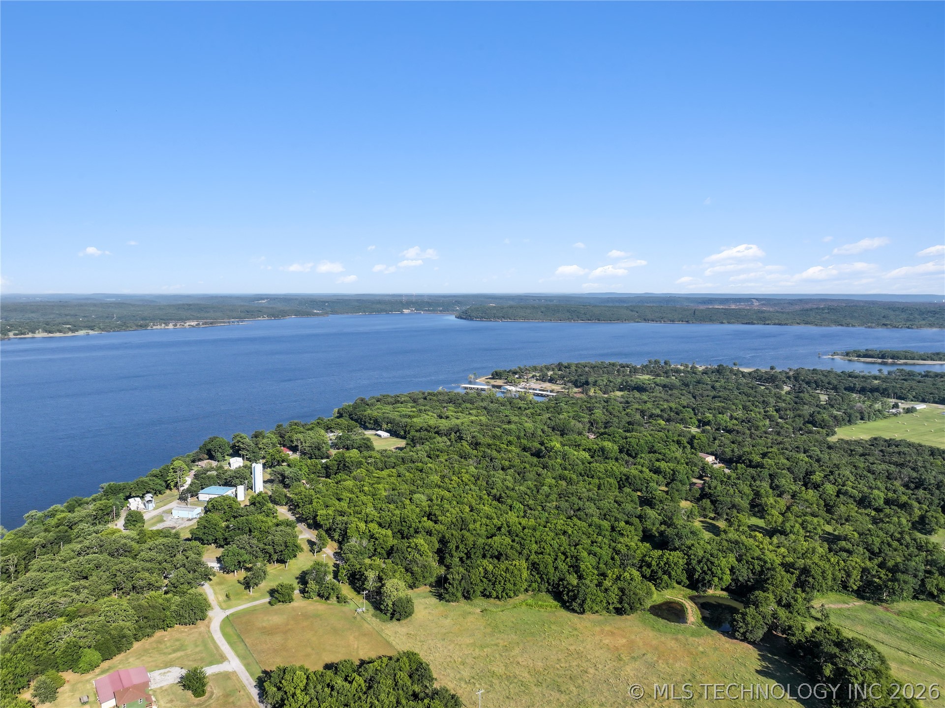 E 109th Street North Property Photo 10