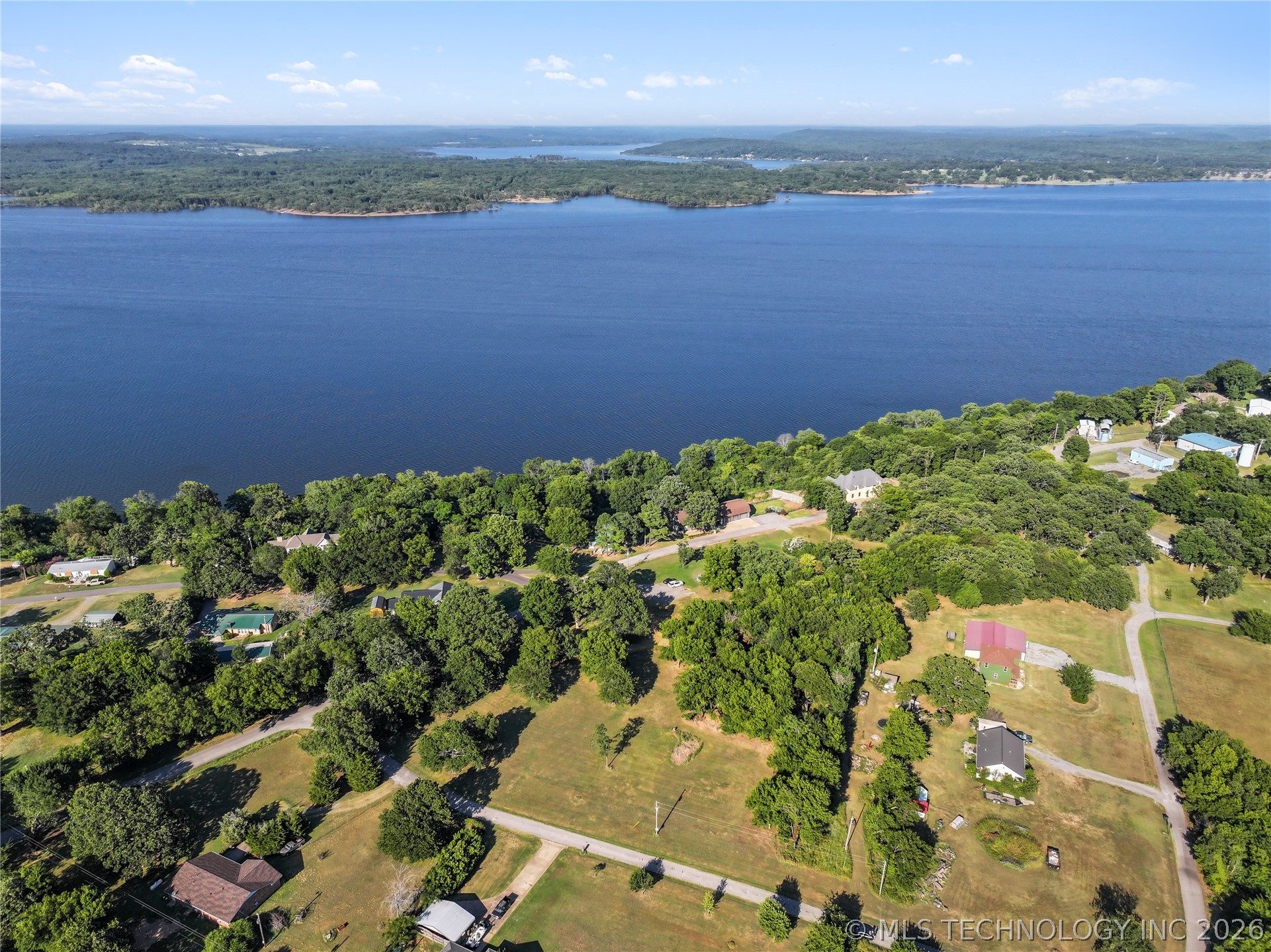 E 109th Street North Property Photo 11