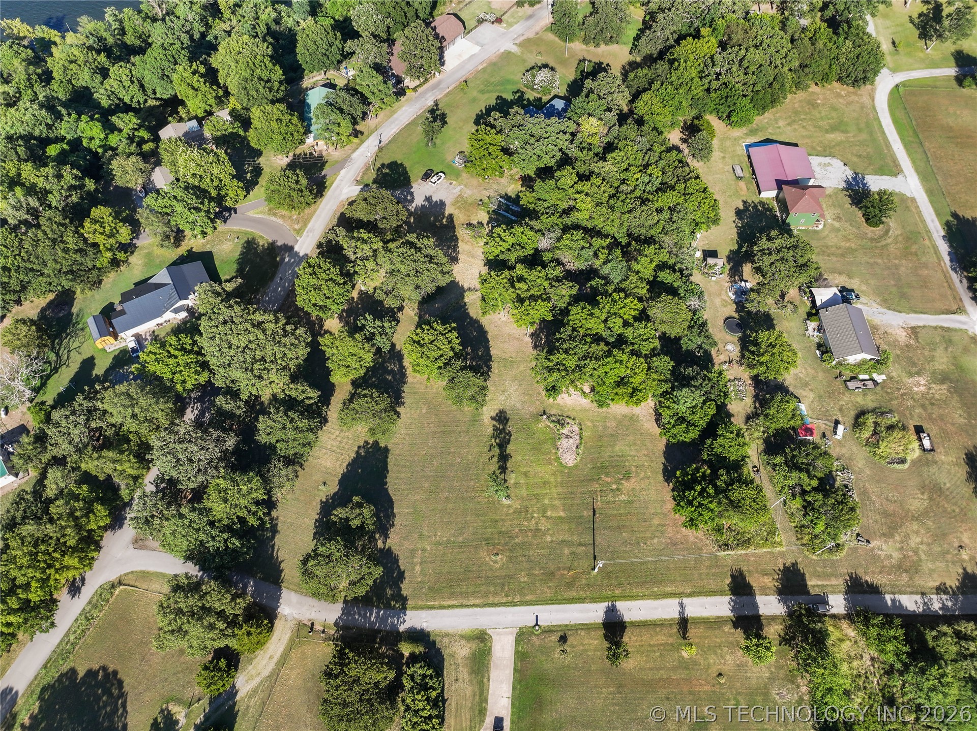 E 109th Street North Property Photo 12