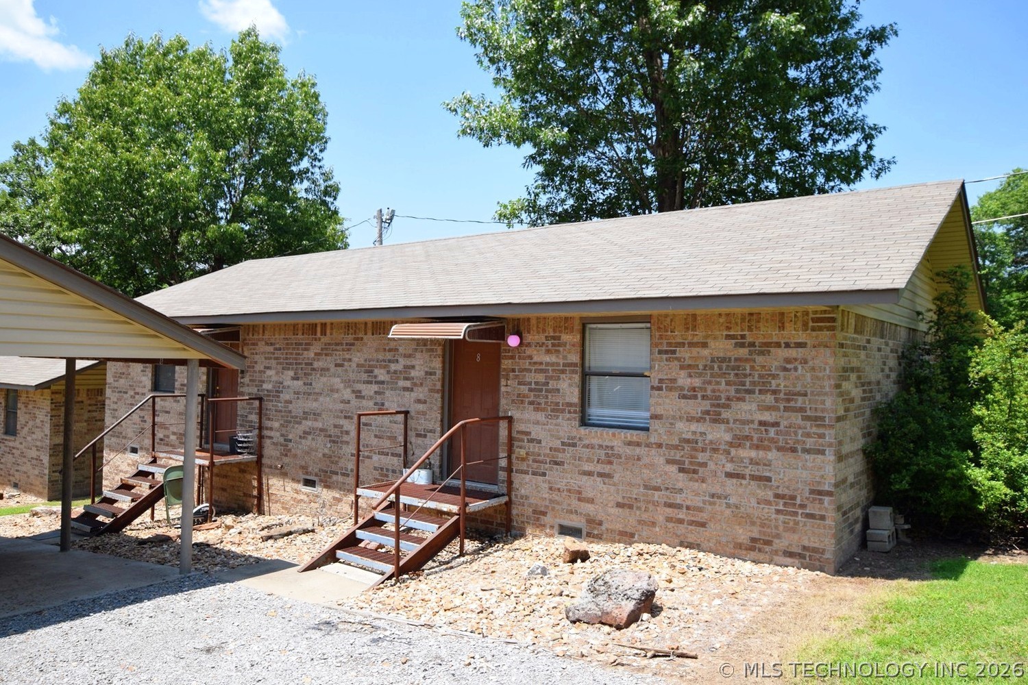 377 S Teehee Drive Property Photo 6