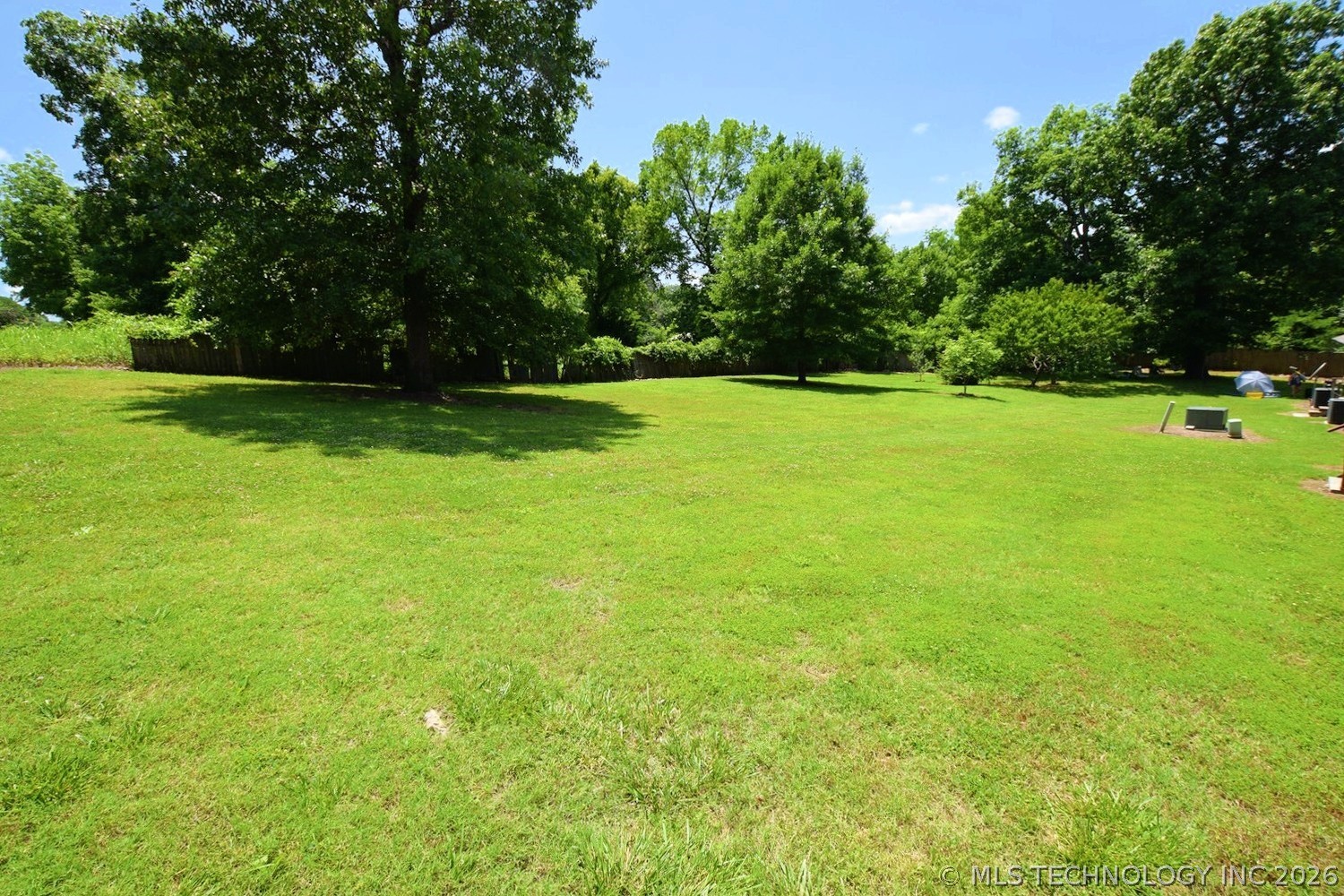 377 S Teehee Drive Property Photo 7