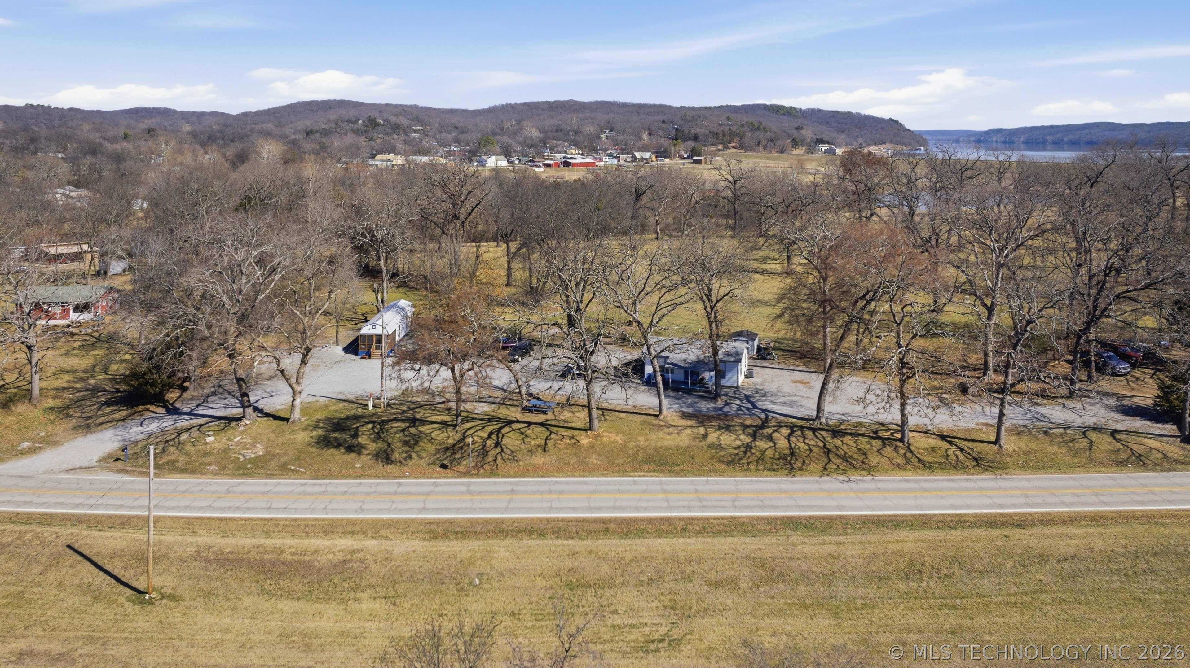 600 S Main Property Photo 6