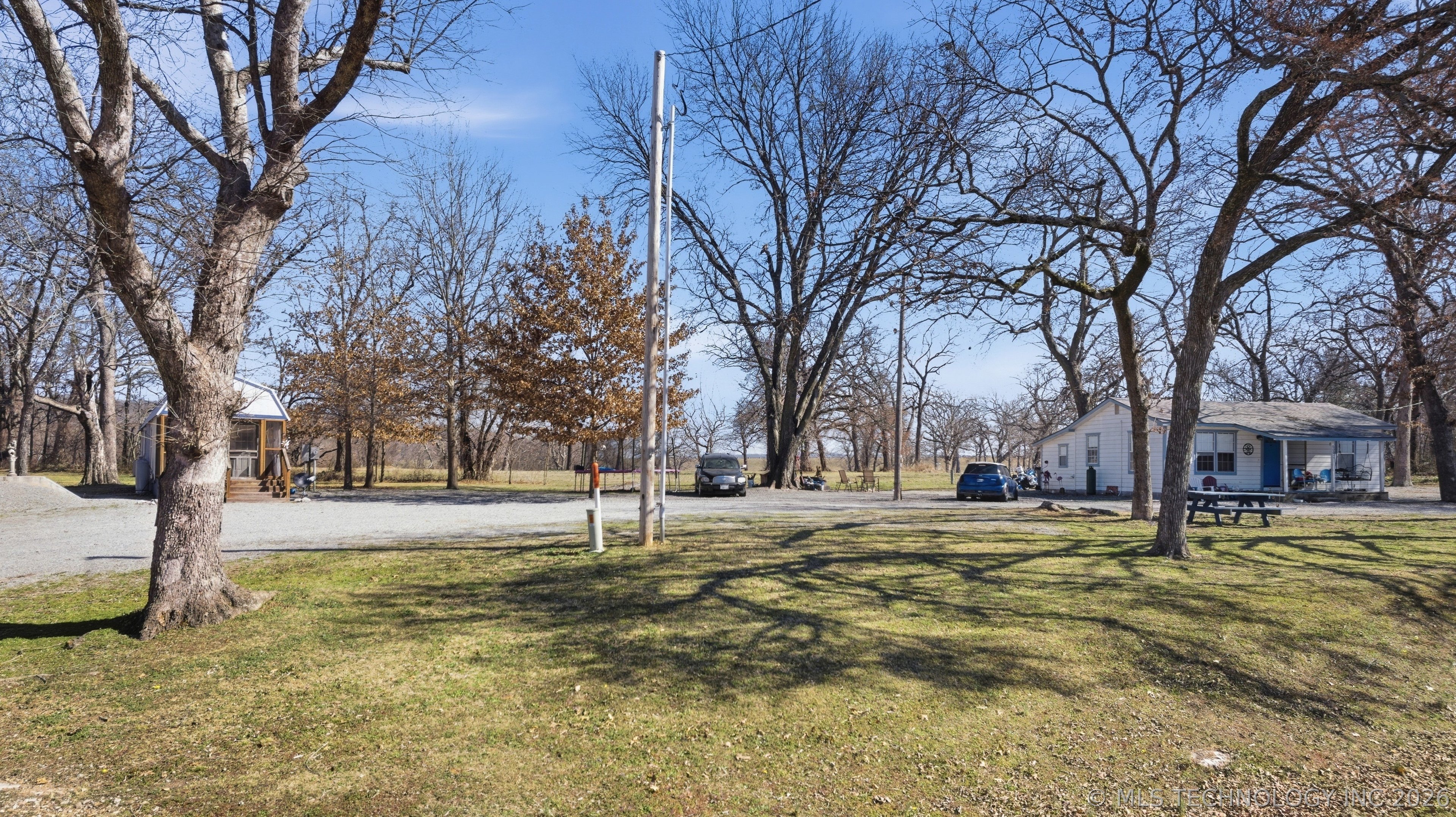 600 S Main Property Photo 7