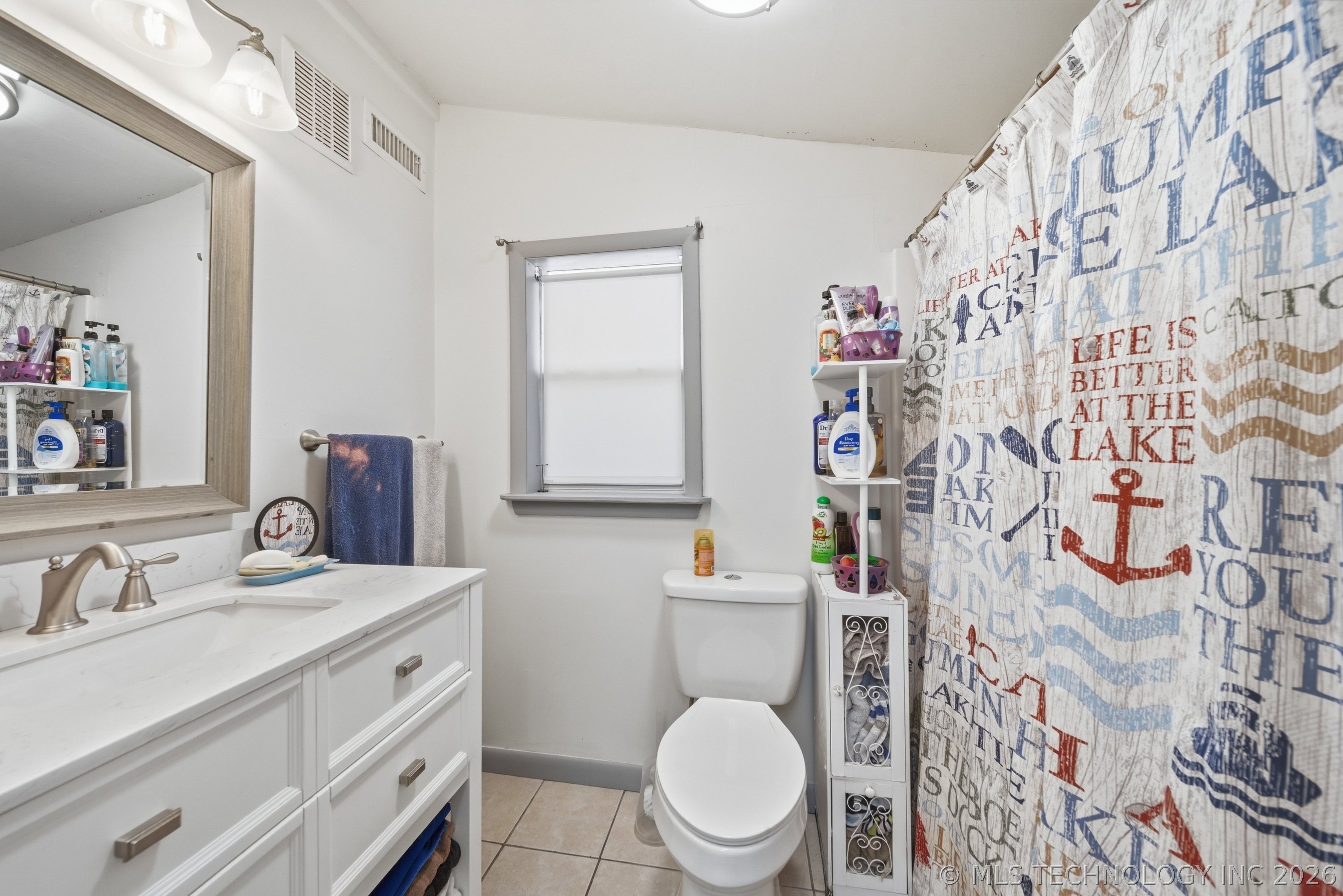 600 S Main Property Photo 18