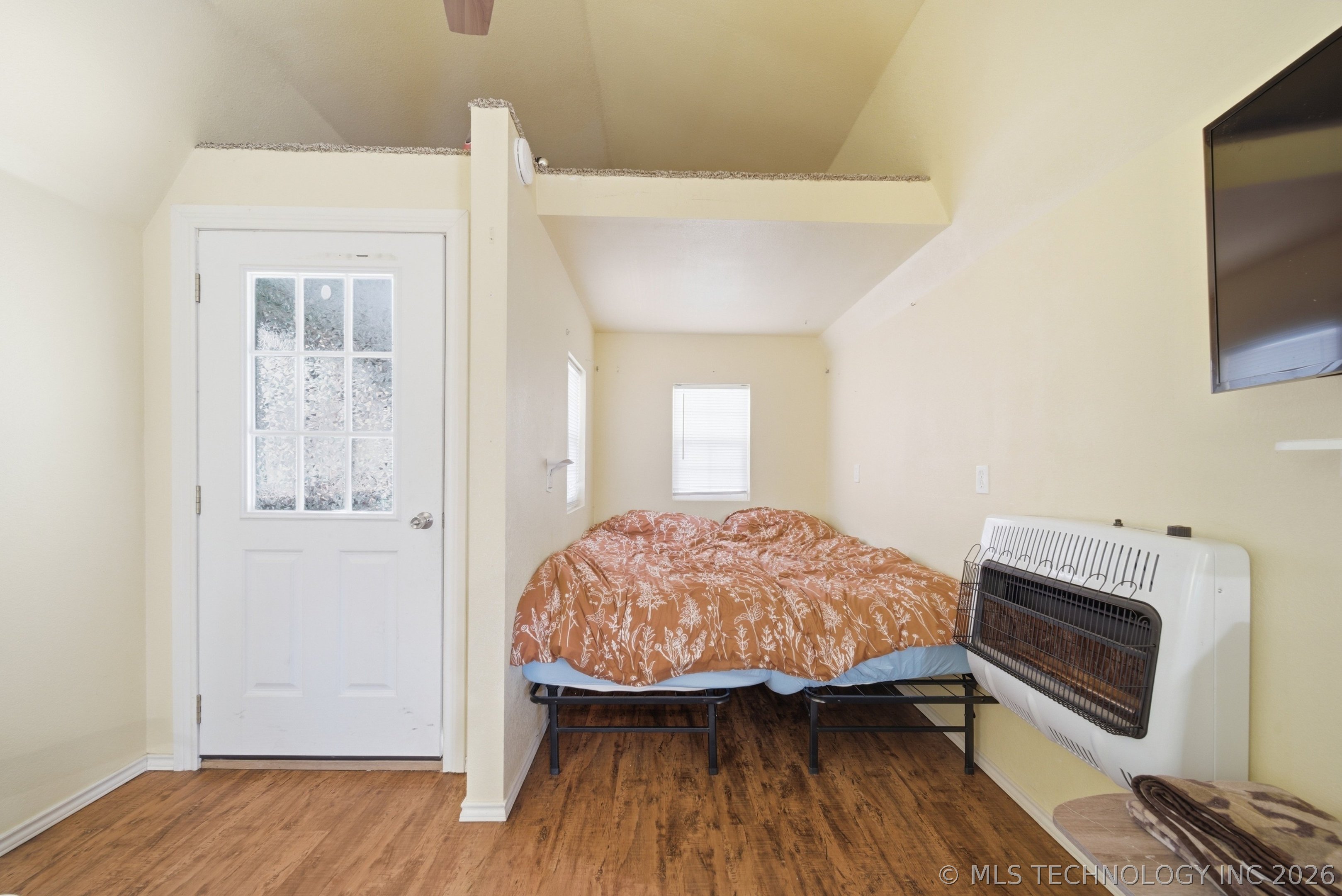 600 S Main Property Photo 27