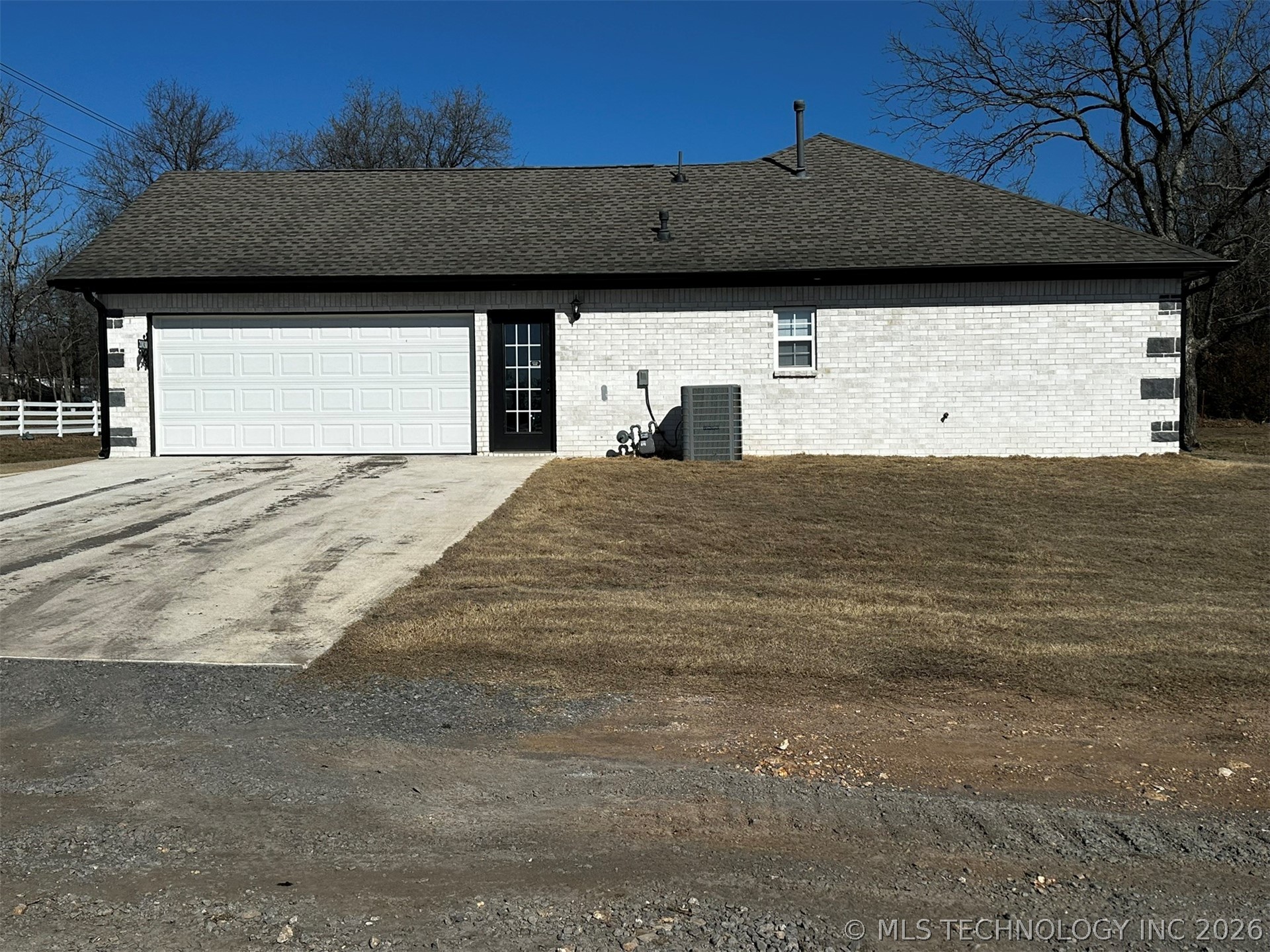 20030 E 794 Road Property Photo 5