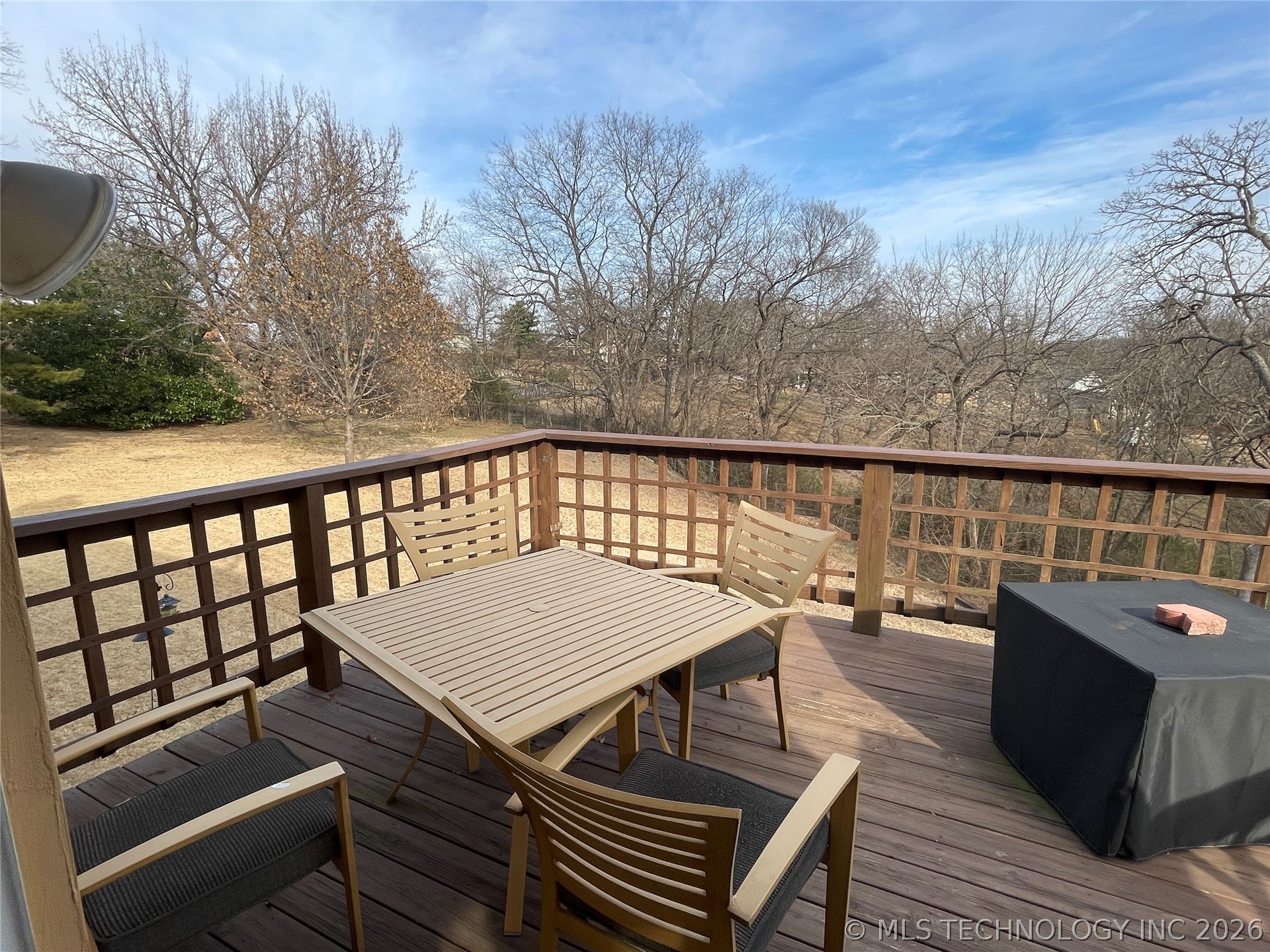 1511 Luker Lane Property Photo 8