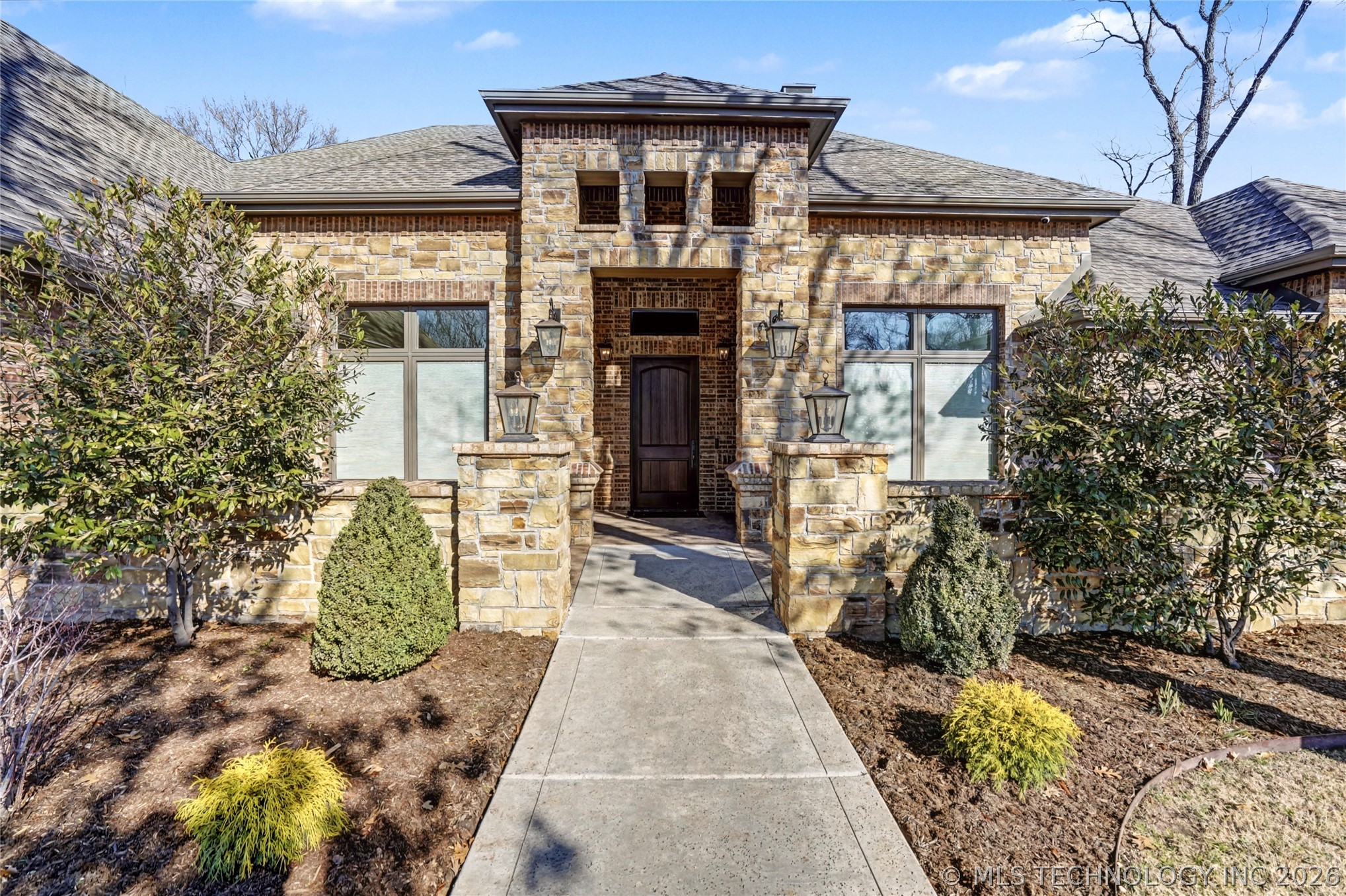 17743 E Red Hawk Road Property Photo 5