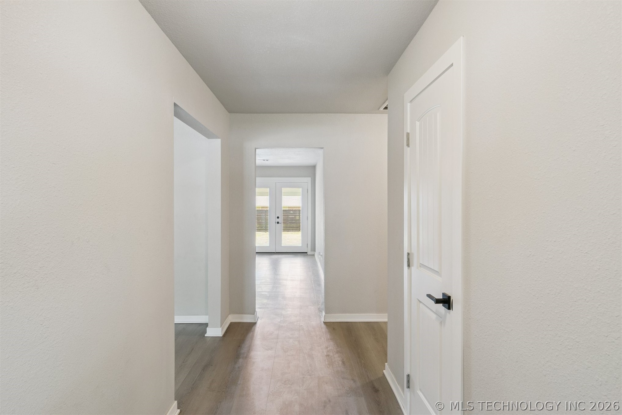 215 S Elliott Street Property Photo 10