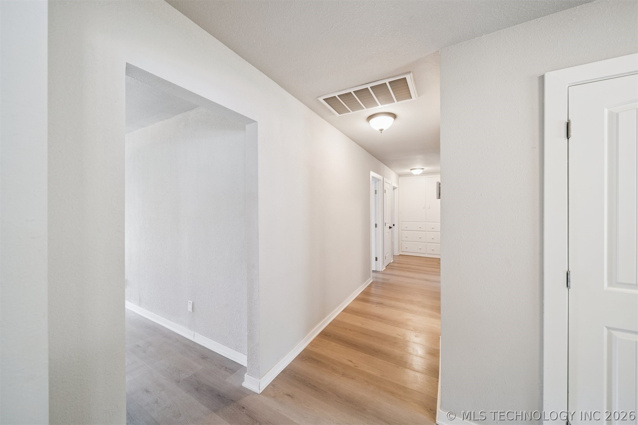 215 S Elliott Street Property Photo 13