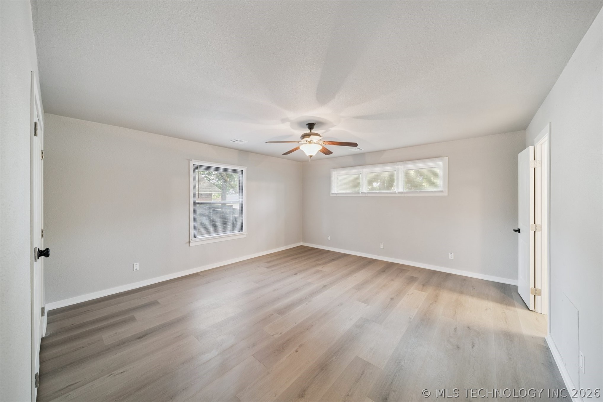 215 S Elliott Street Property Photo 32