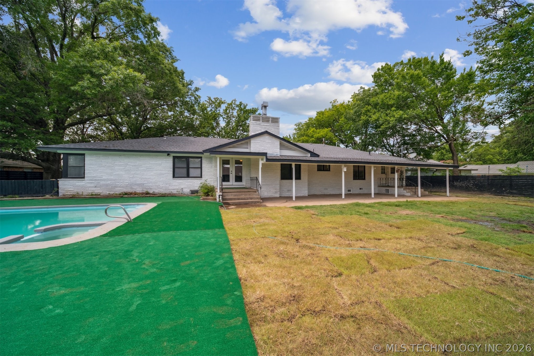 215 S Elliott Street Property Photo 36