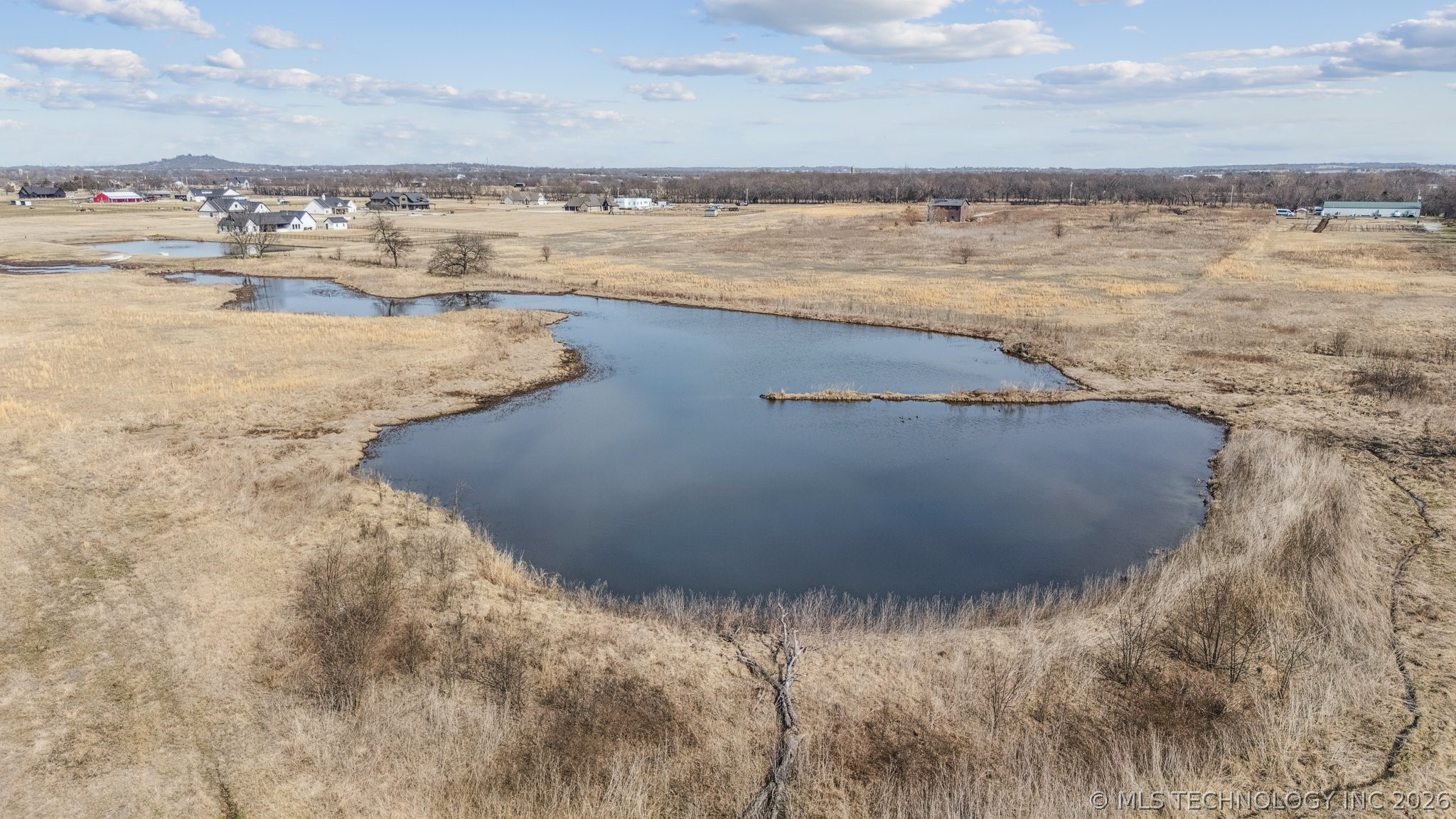 18486 S 49th West Avenue Property Photo 11