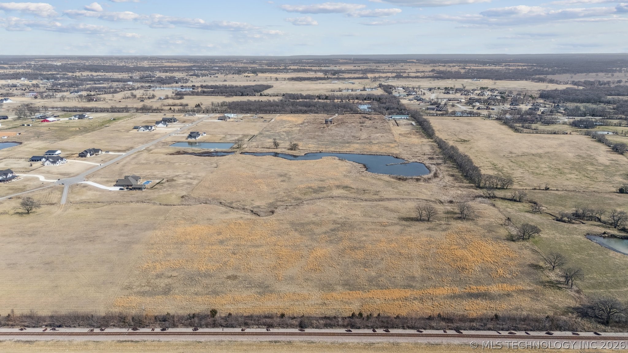 18486 S 49th West Avenue Property Photo 14