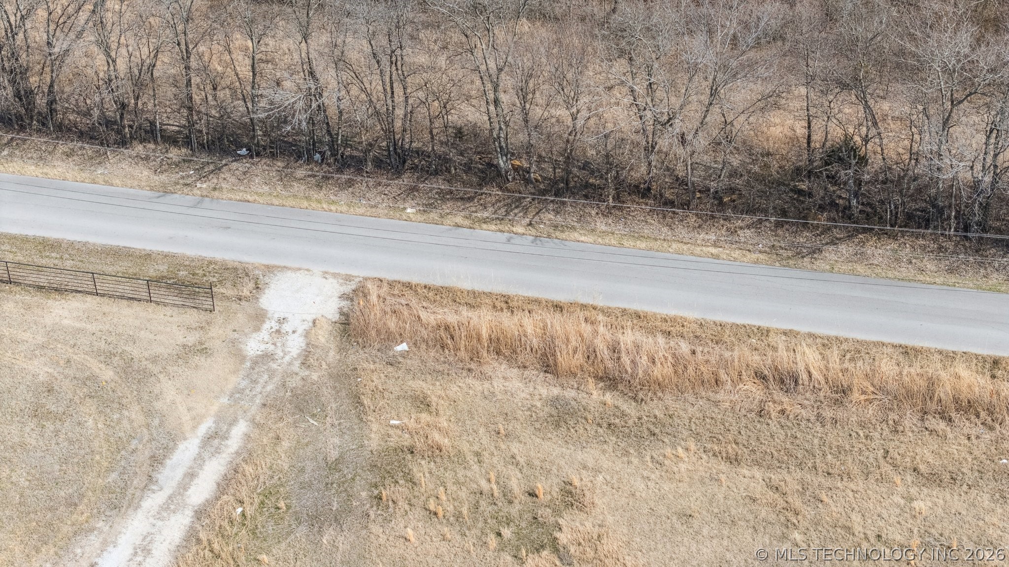 18486 S 49th West Avenue Property Photo 16