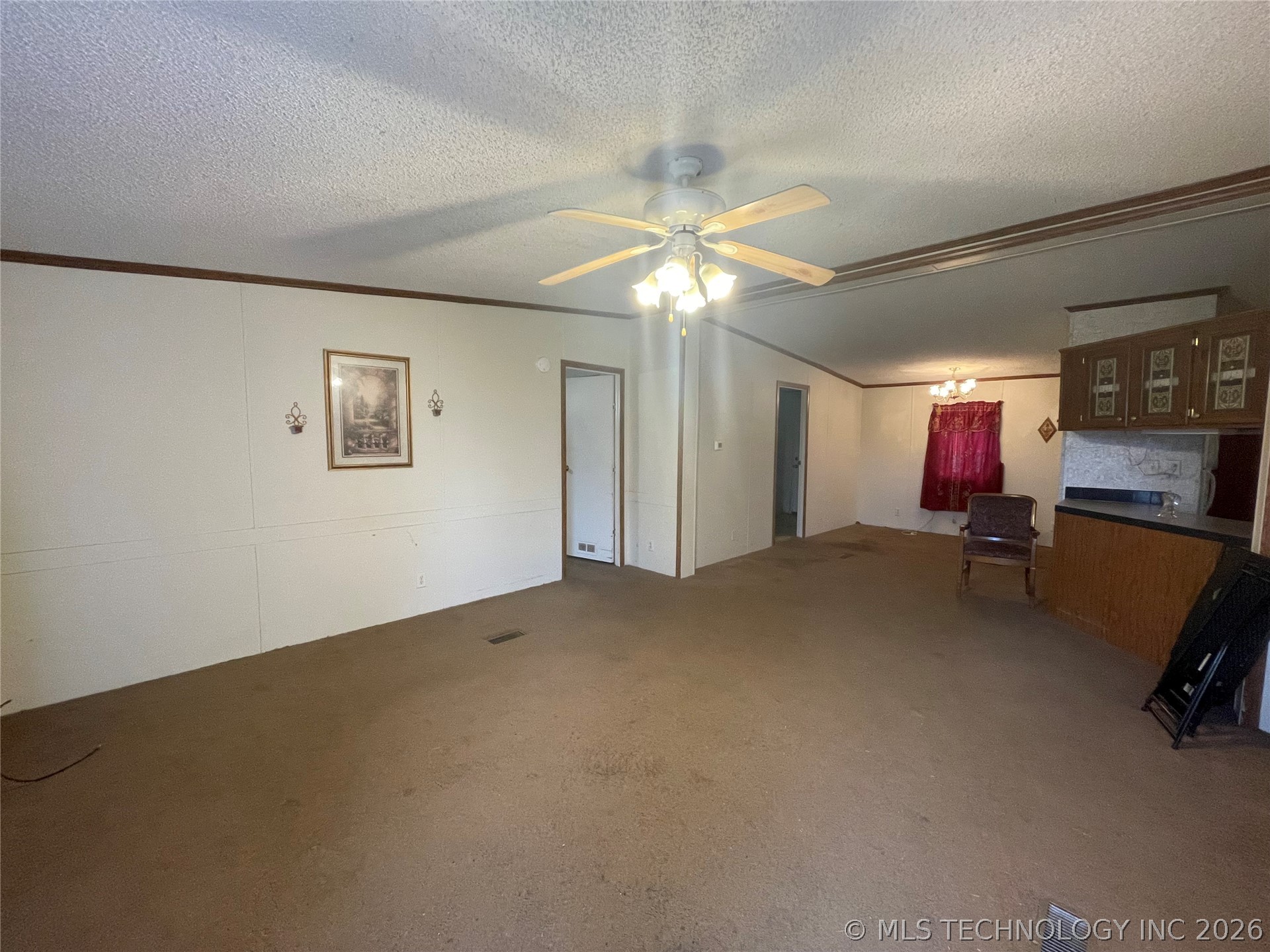 25203 E 111th Street S Property Photo 4