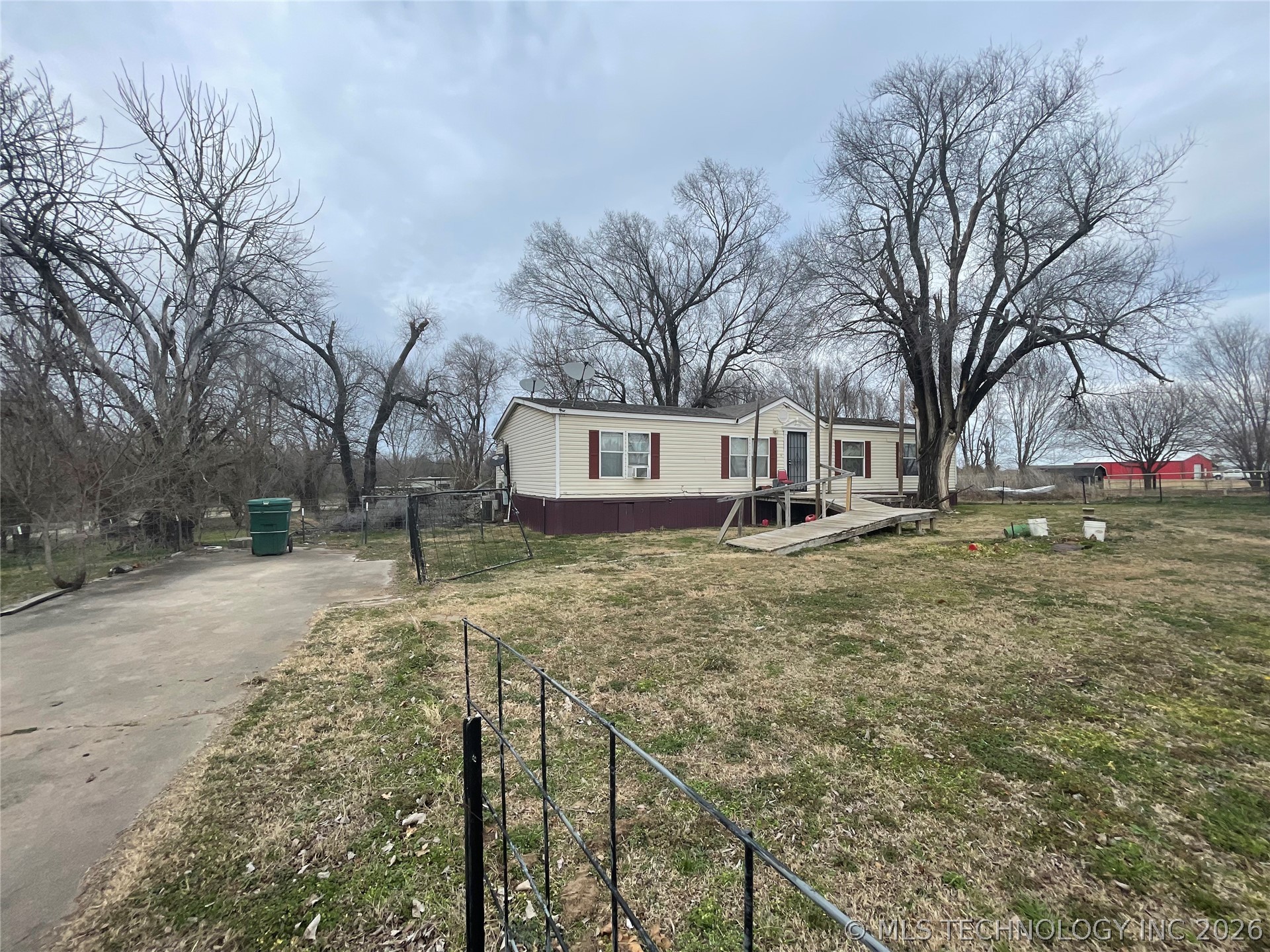 25203 E 111th Street S Property Photo 19