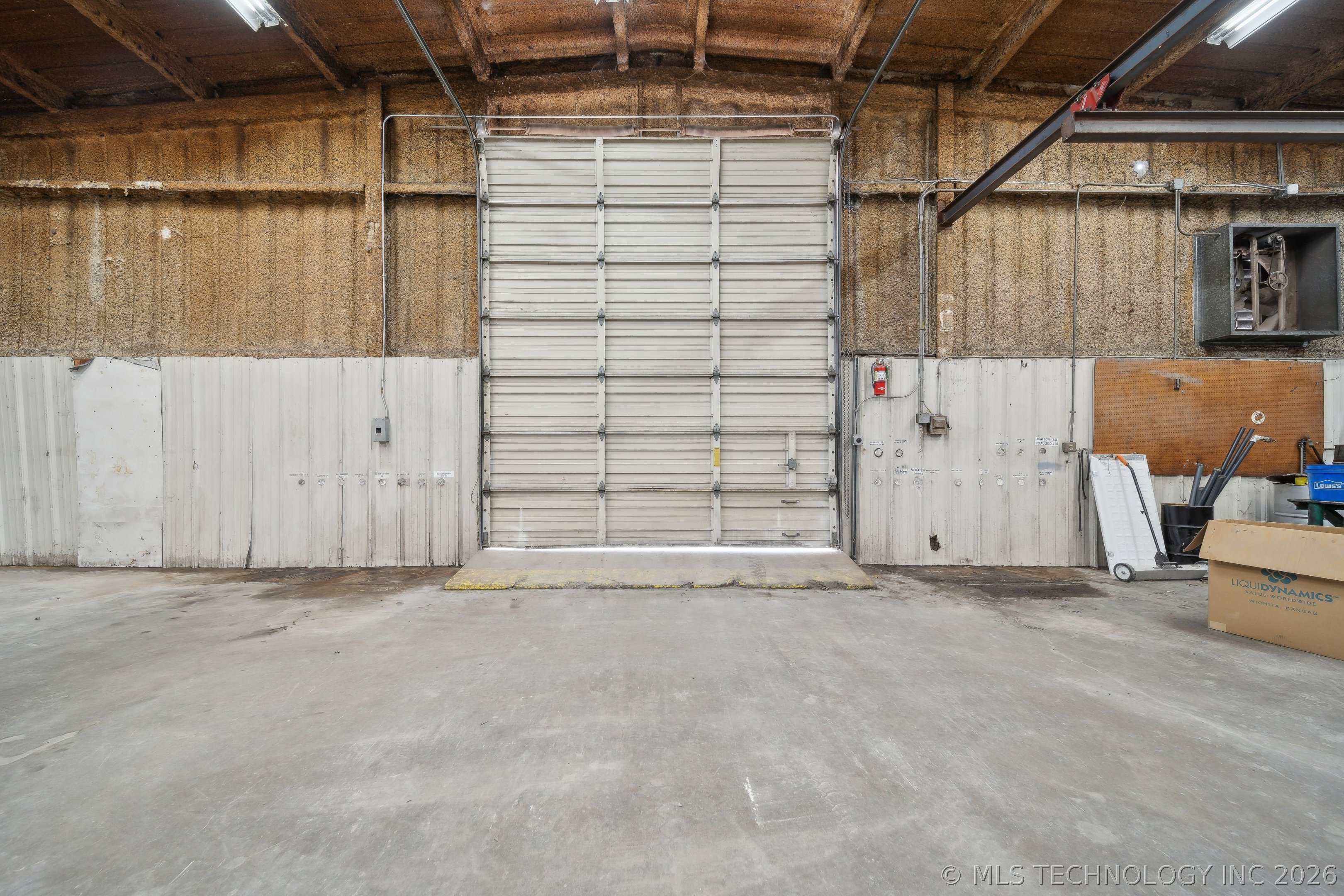 4201 N Wood Drive Property Photo 20