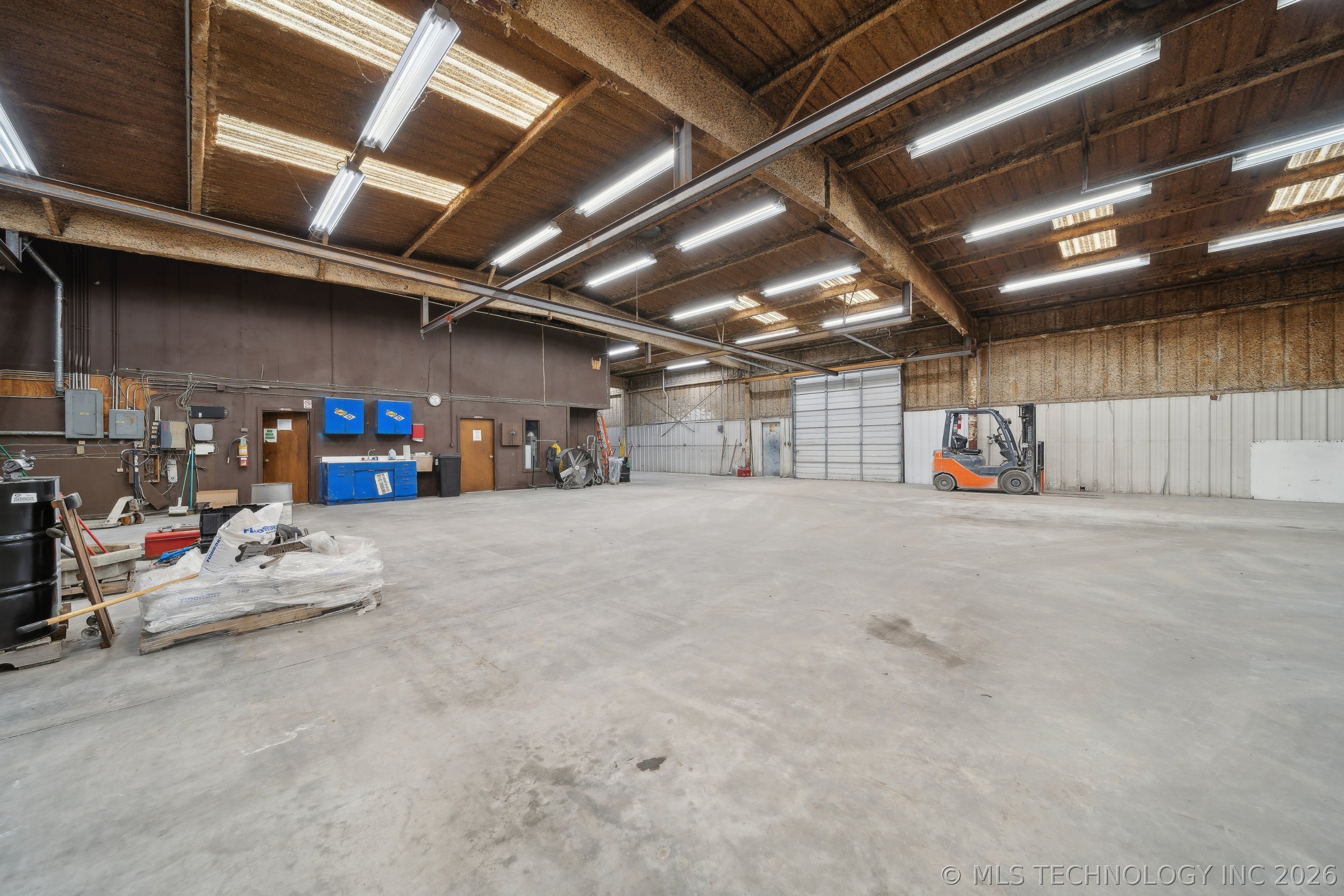 4201 N Wood Drive Property Photo 23