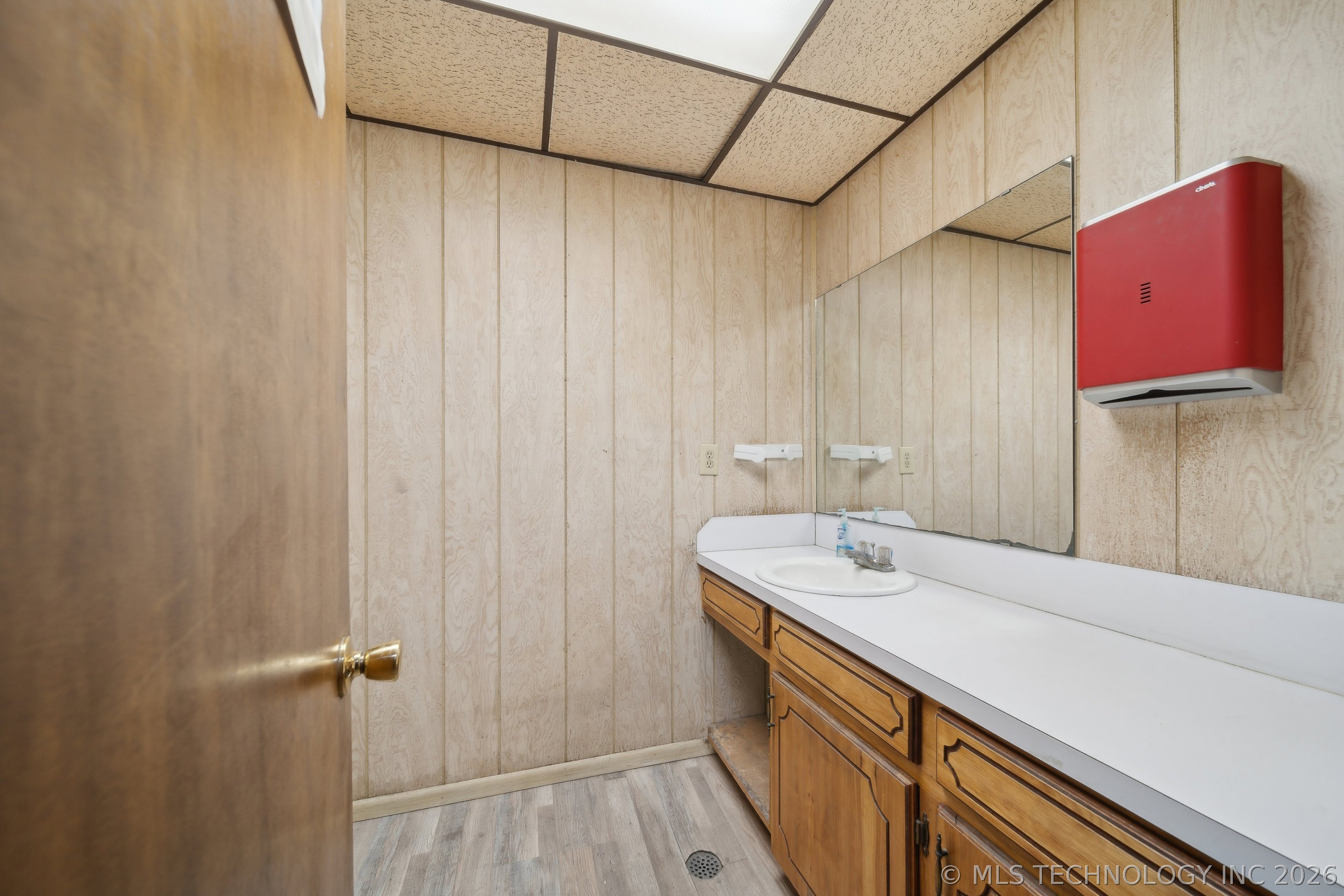 4201 N Wood Drive Property Photo 26