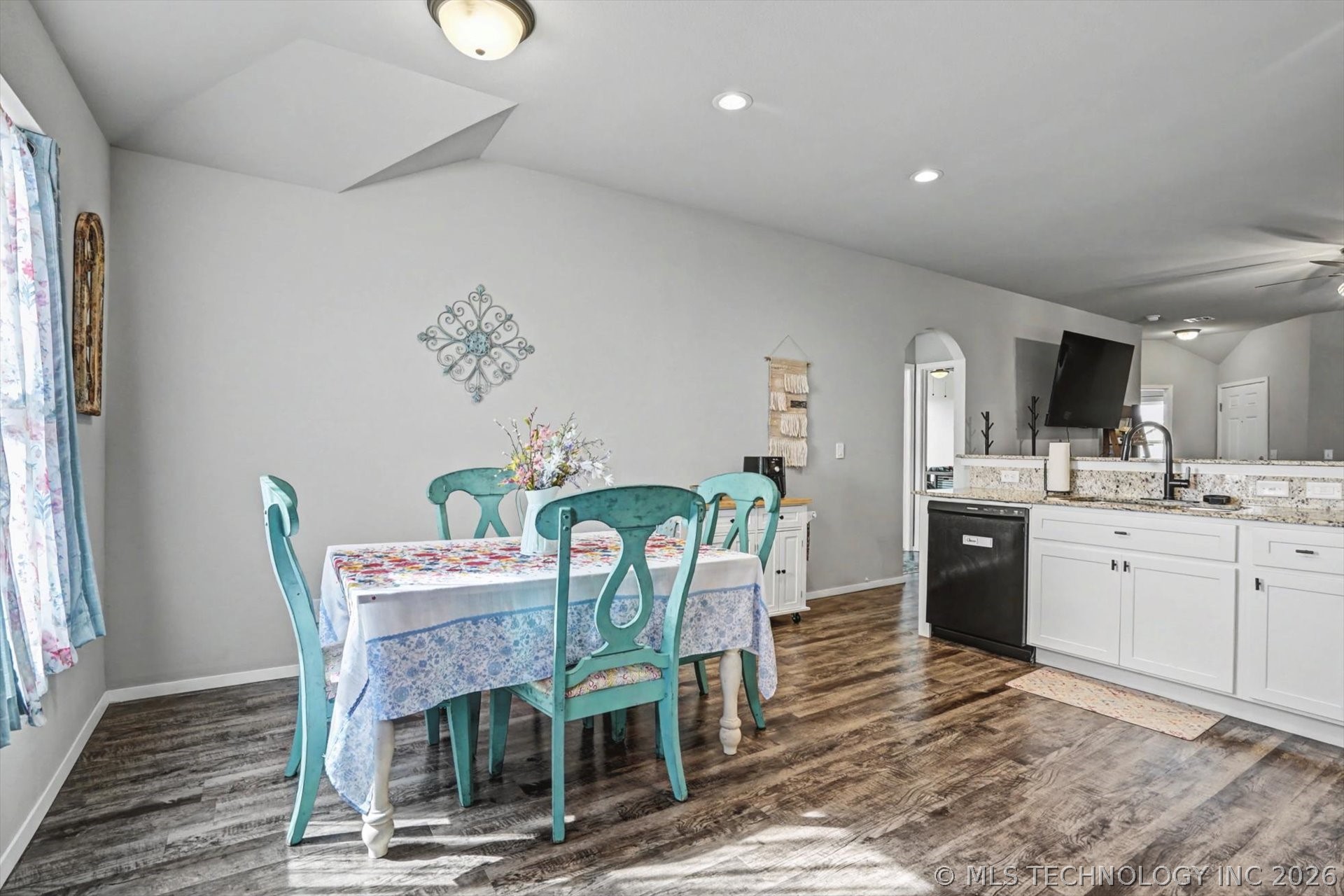 1313 E Toledo Street Property Photo 13